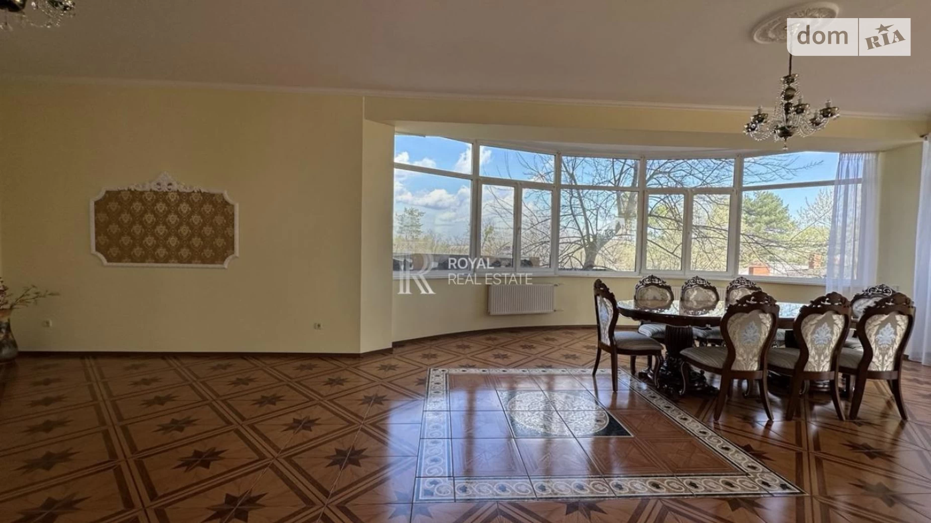 Продается дом на 3 этажа 645 кв. м с садом, цена: 299000 $ - фото 3