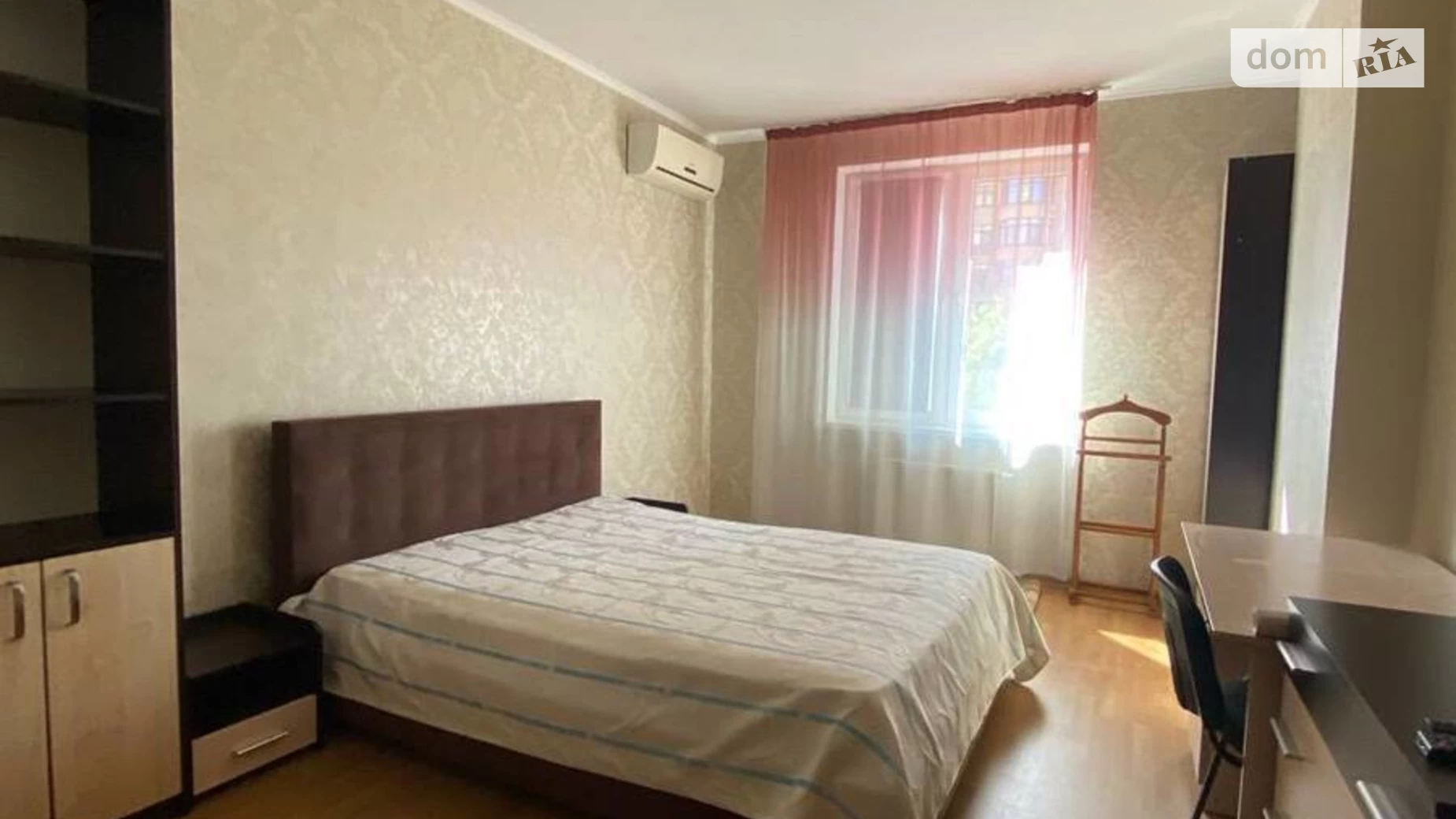 Продається 2-кімнатна квартира 86 кв. м у Києві, вул. Полтавська, 10 - фото 5