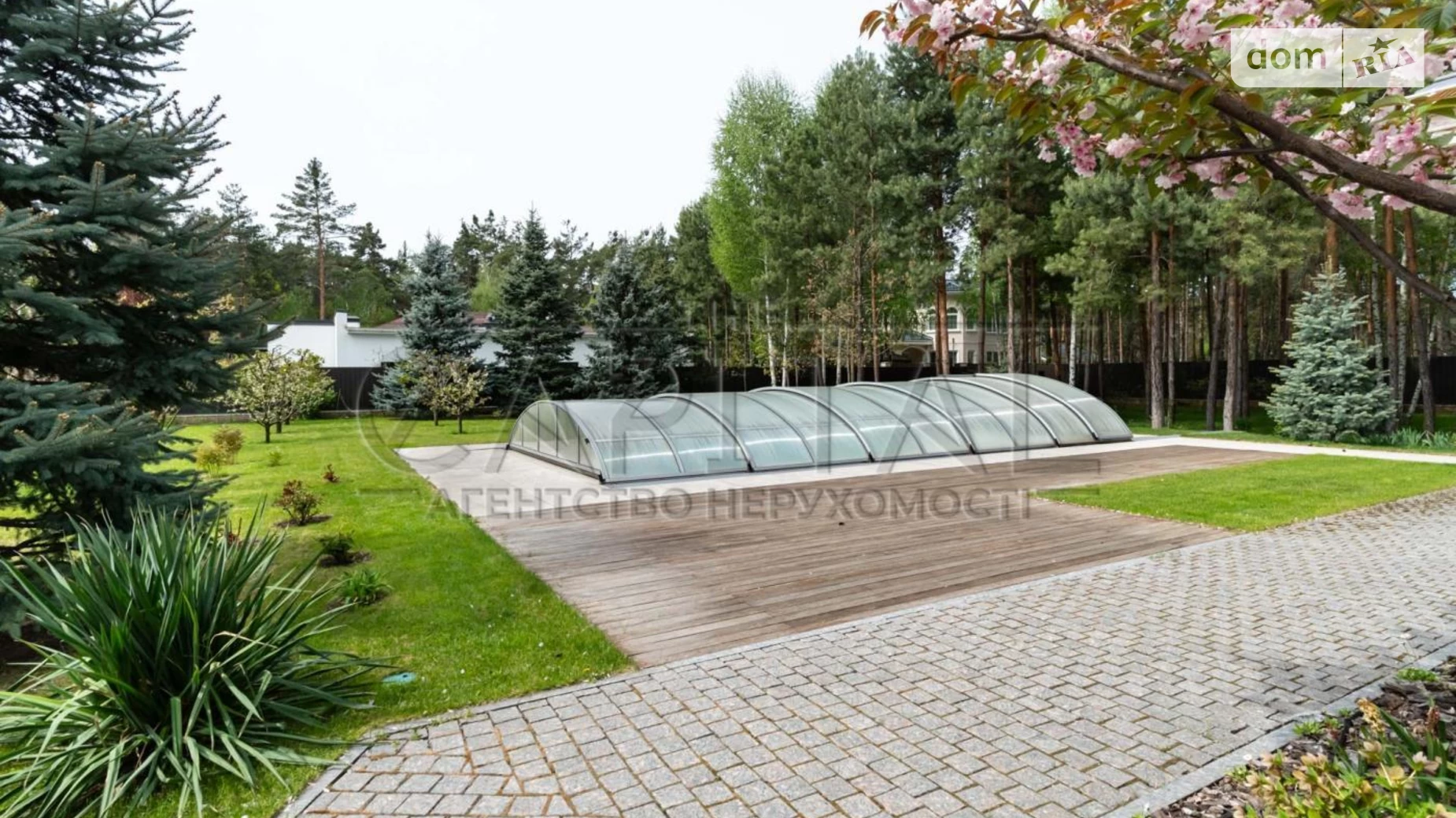 Сдается в аренду дом на 2 этажа 250 кв. м с камином, цена: 5000 $ - фото 5