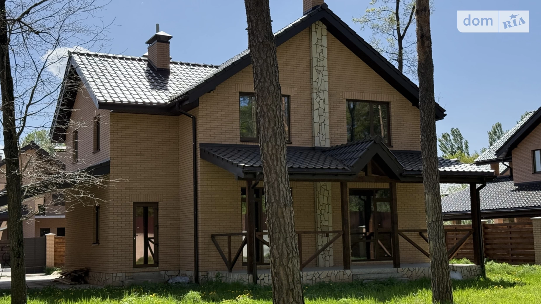 Продается дом на 2 этажа 207.4 кв. м с камином, цена: 290000 $ - фото 2