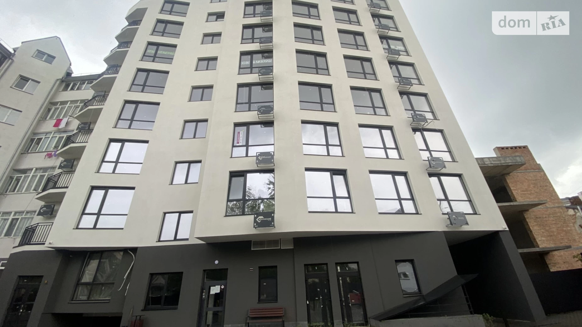 Продається 1-кімнатна квартира 55.4 кв. м у Івано-Франківську, вул. Вовчинецька, 55 - фото 2