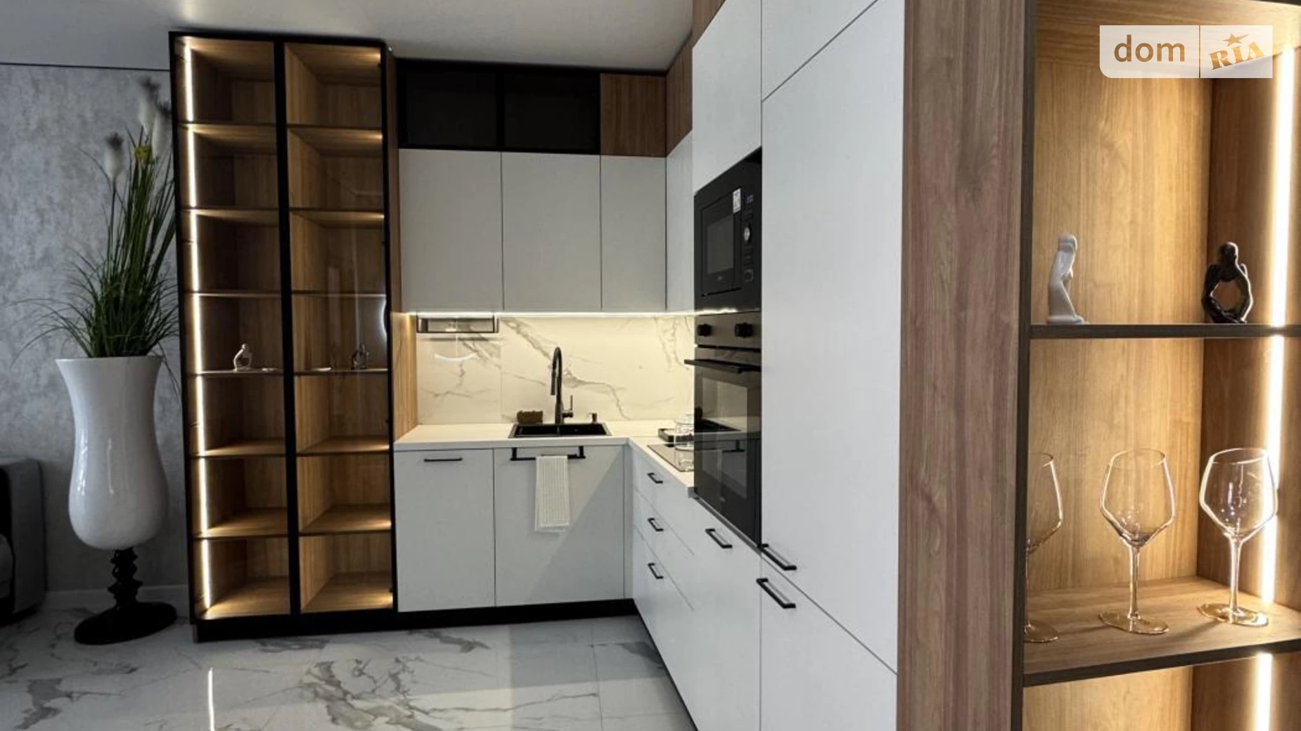 Продается 1-комнатная квартира 49 кв. м в Одессе, пер. Курортный, 2 - фото 2