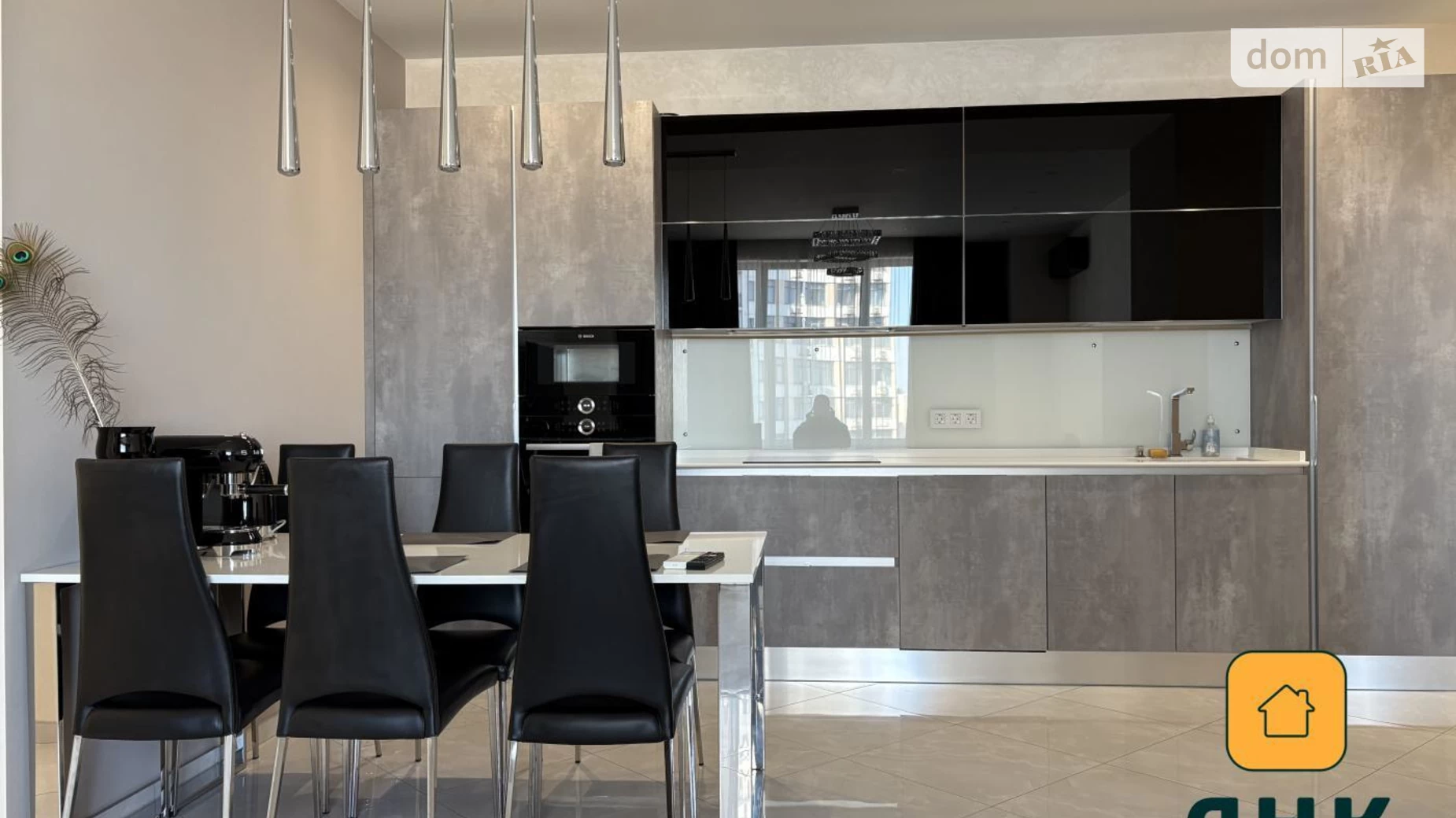 Продається 2-кімнатна квартира 111 кв. м у Одесі, вул. Літературна, 1А - фото 3