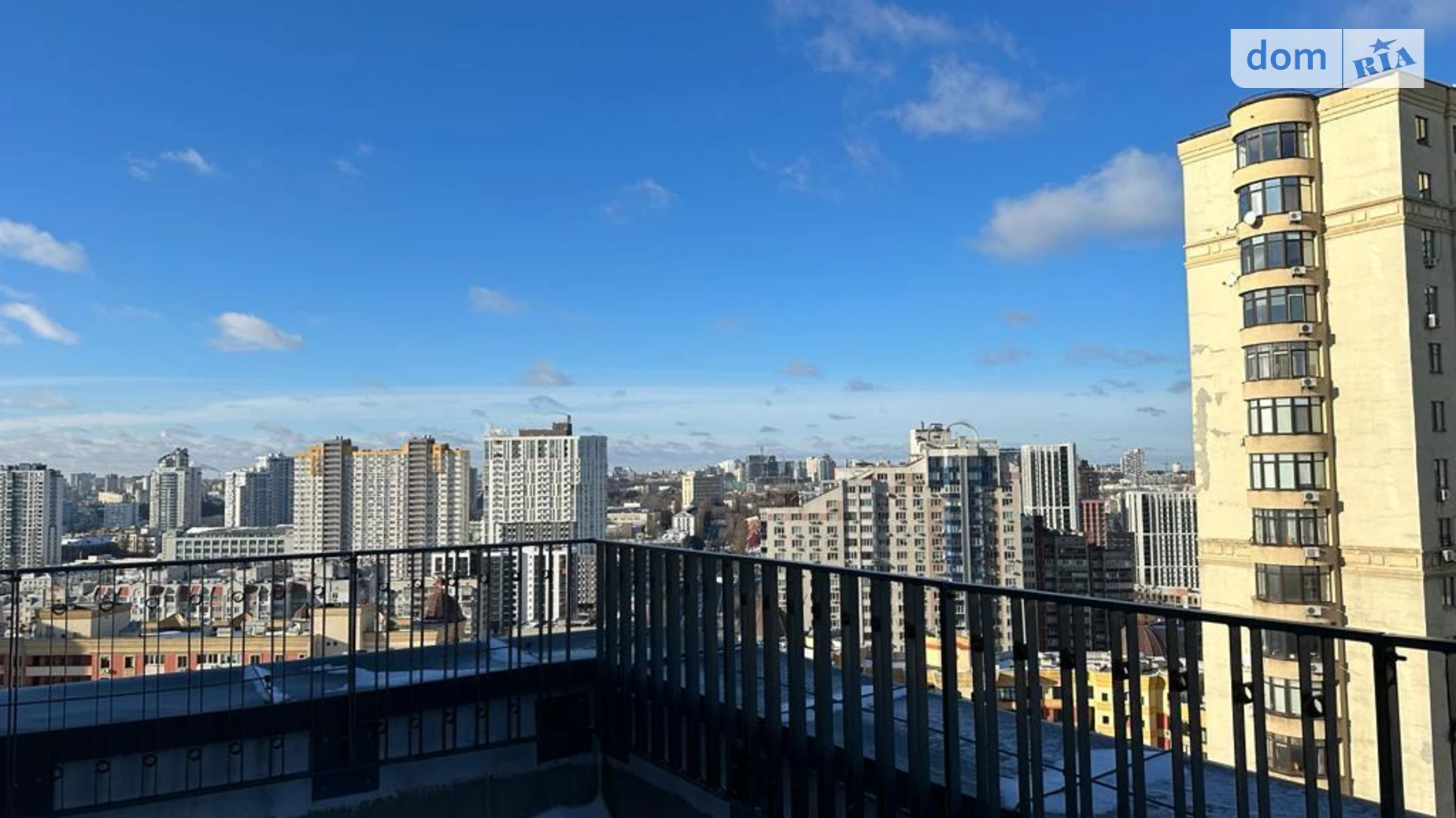 Продается 3-комнатная квартира 138 кв. м в Киеве, ул. Речная(Годовая), 4 - фото 2