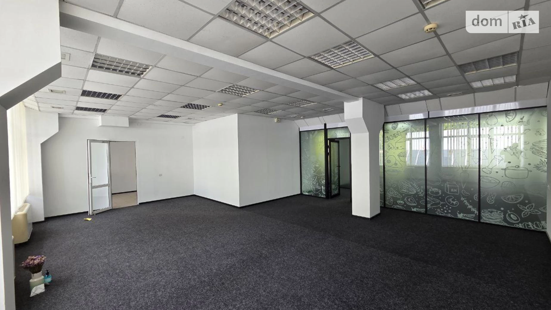 Сдается в аренду офис 1500 кв. м в бизнес-центре, цена: 18000 $ - фото 5