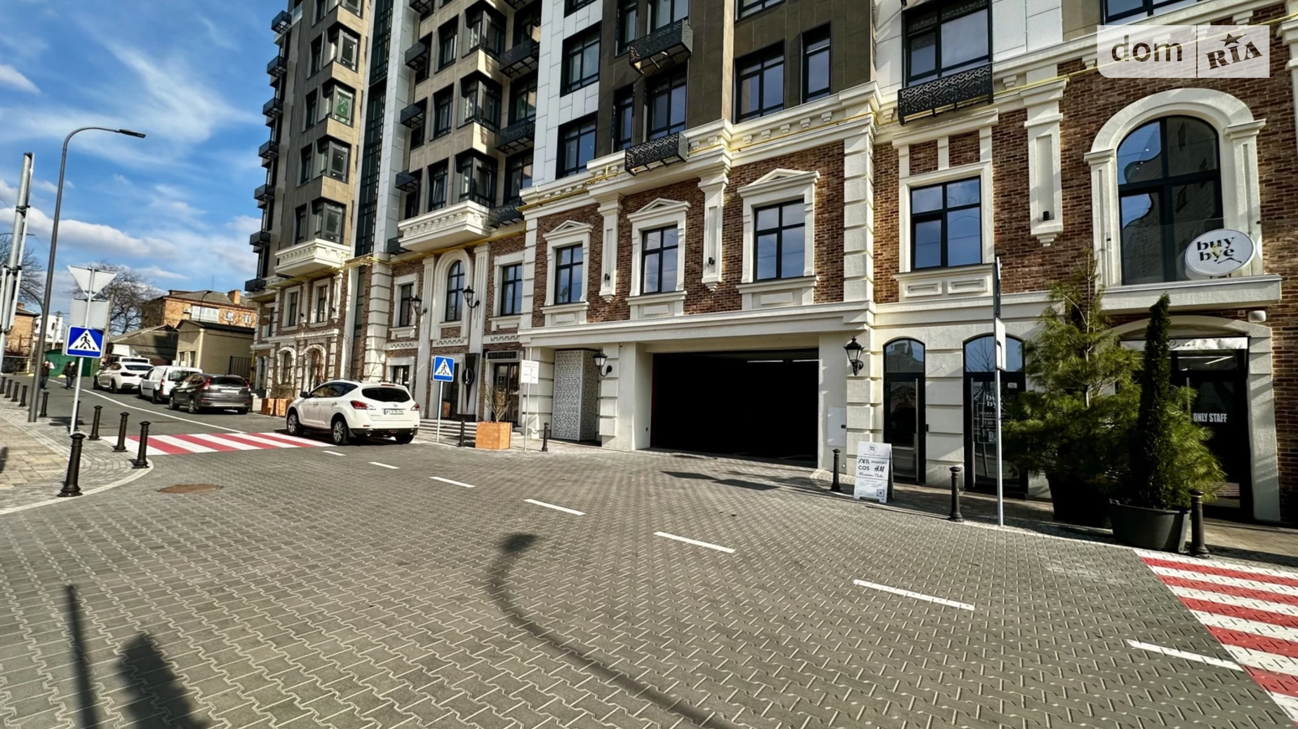 Продается 2-комнатная квартира 81.6 кв. м в Белой Церкви, ул. Шолом-Алейхема, 1 - фото 2