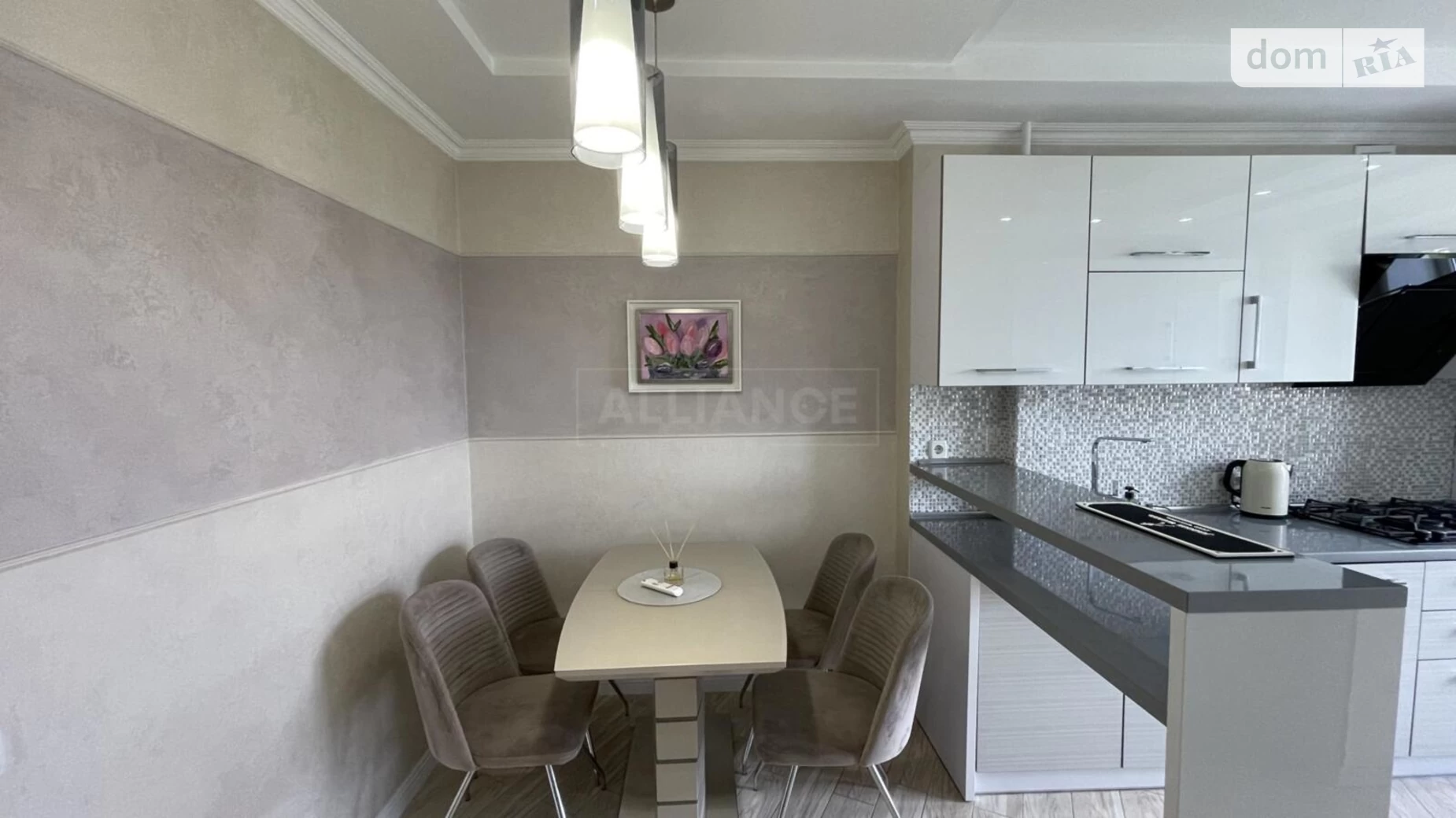 Продается 2-комнатная квартира 62.6 кв. м в, цена: 88500 $ - фото 3