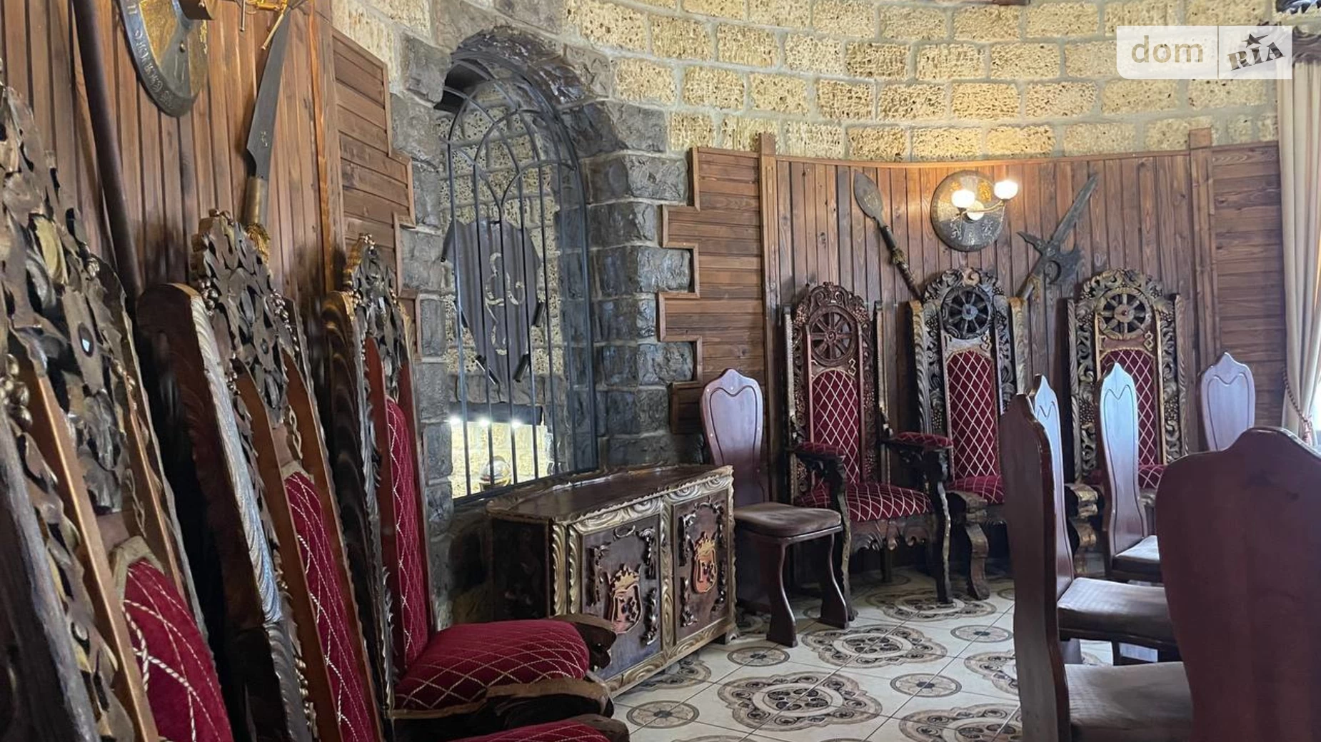 Продается объект сферы услуг 1155.3 кв. м в 3-этажном здании, цена: 570000 $ - фото 3
