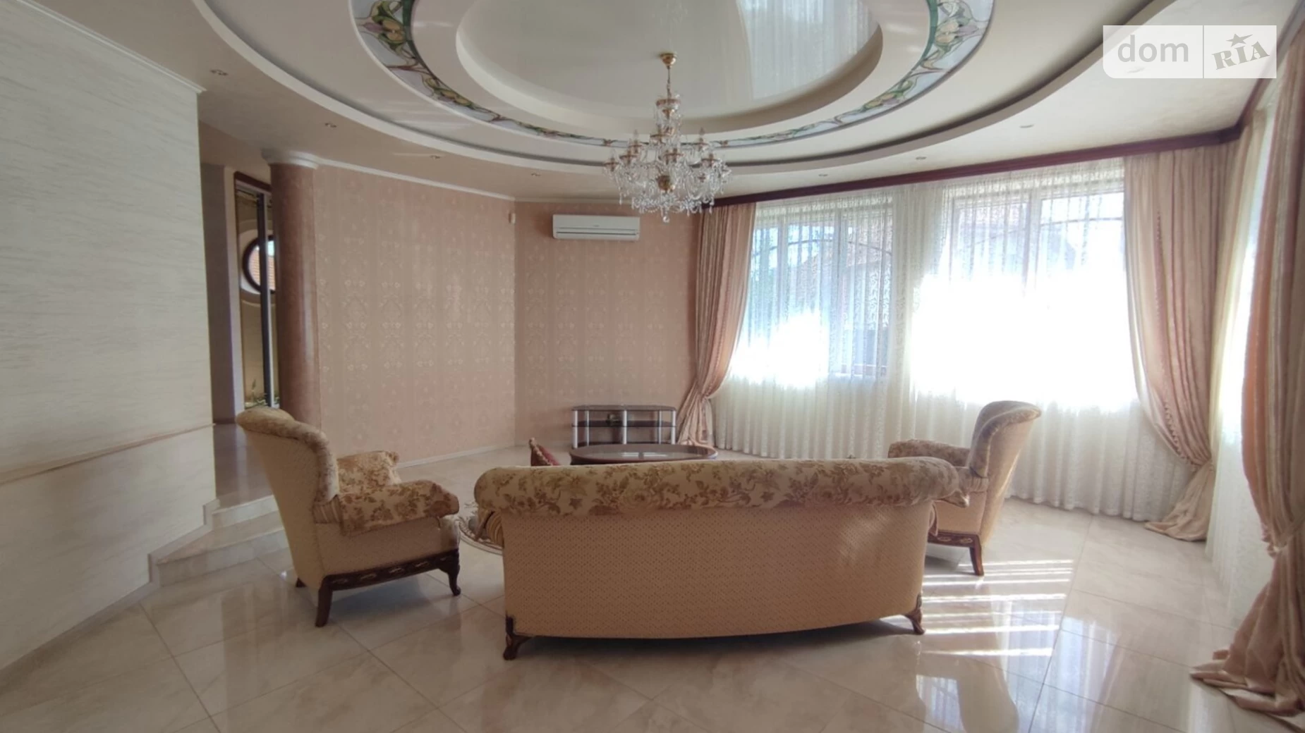 Продается дом на 2 этажа 295 кв. м с садом, цена: 350000 $ - фото 3