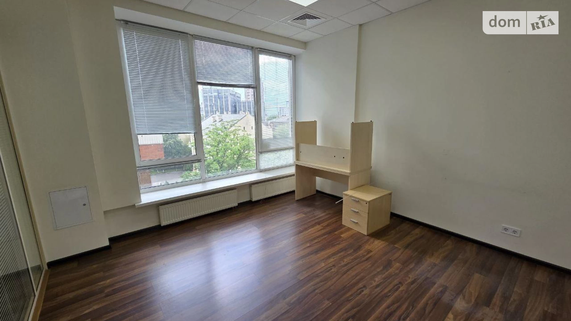 Сдается в аренду офис 200 кв. м в бизнес-центре, цена: 3650 $ - фото 4