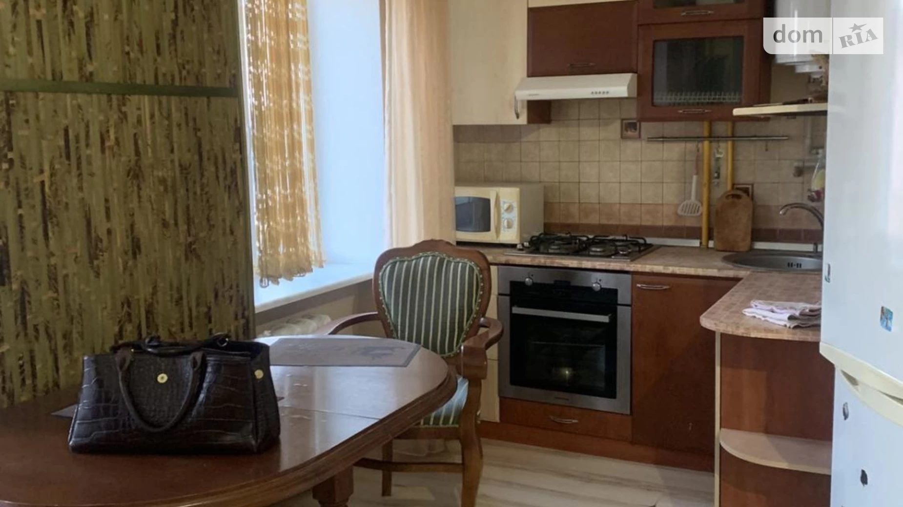 Сдается в аренду 3-комнатная квартира 55 кв. м в Полтаве, ул. Балакина - фото 2