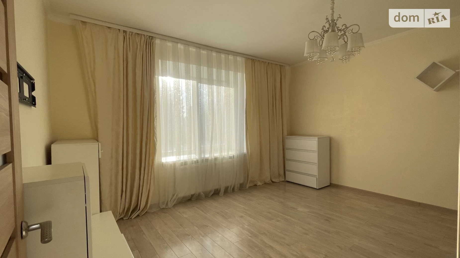 Продається 1-кімнатна квартира 50 кв. м у Вінниці, вул. Київська, 29 корпус 6 - фото 2