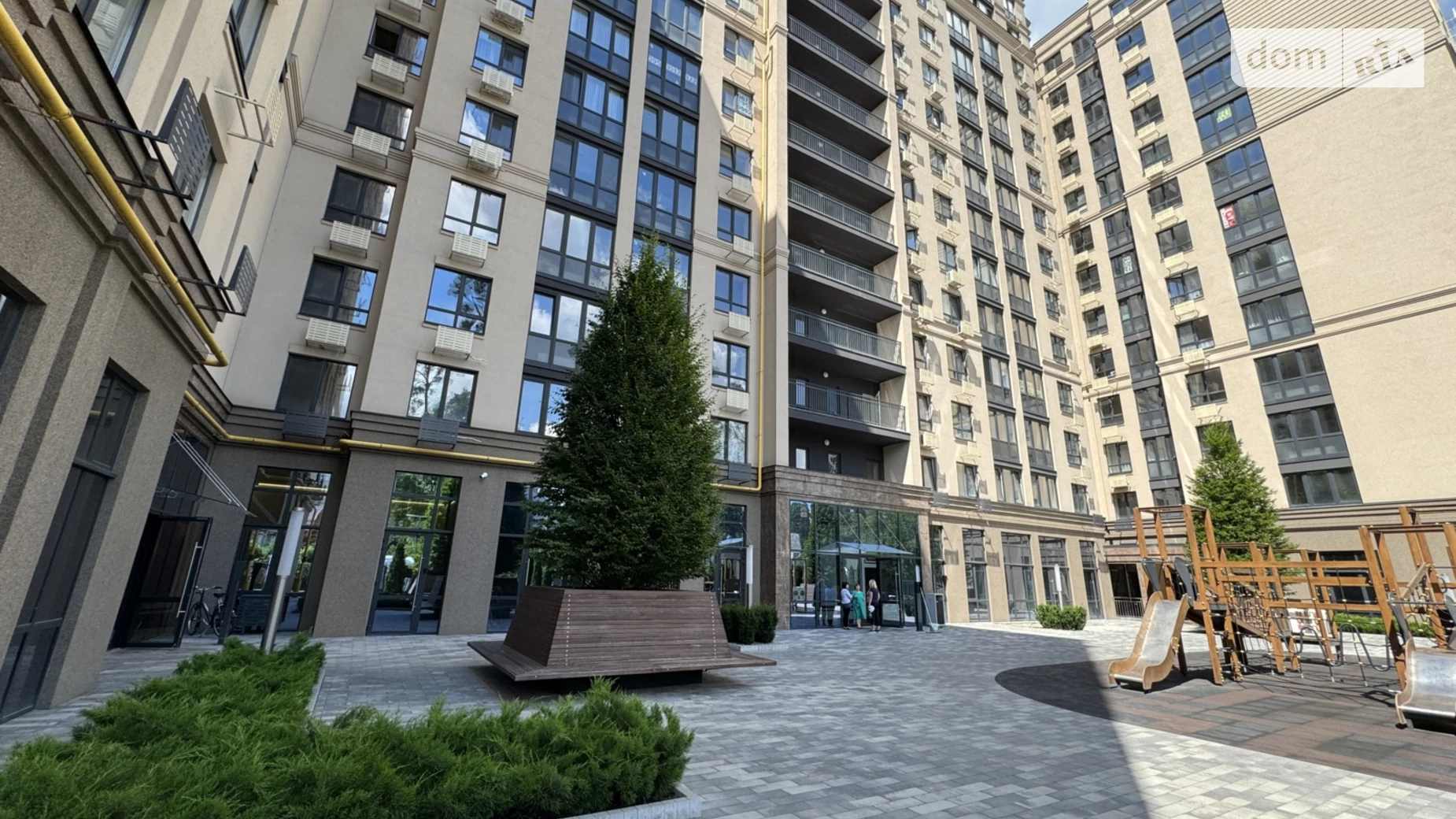 Продається 3-кімнатна квартира 84.2 кв. м у Ірпені, вул. Соборна(ІІІ Інтернаціоналу), 122 - фото 2