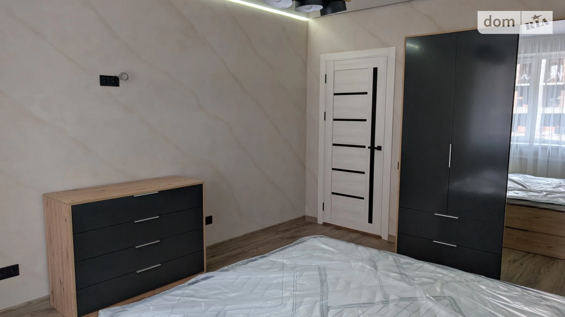 Продається 1-кімнатна квартира 45 кв. м у Рівному, вул. Студентська, 30 - фото 3