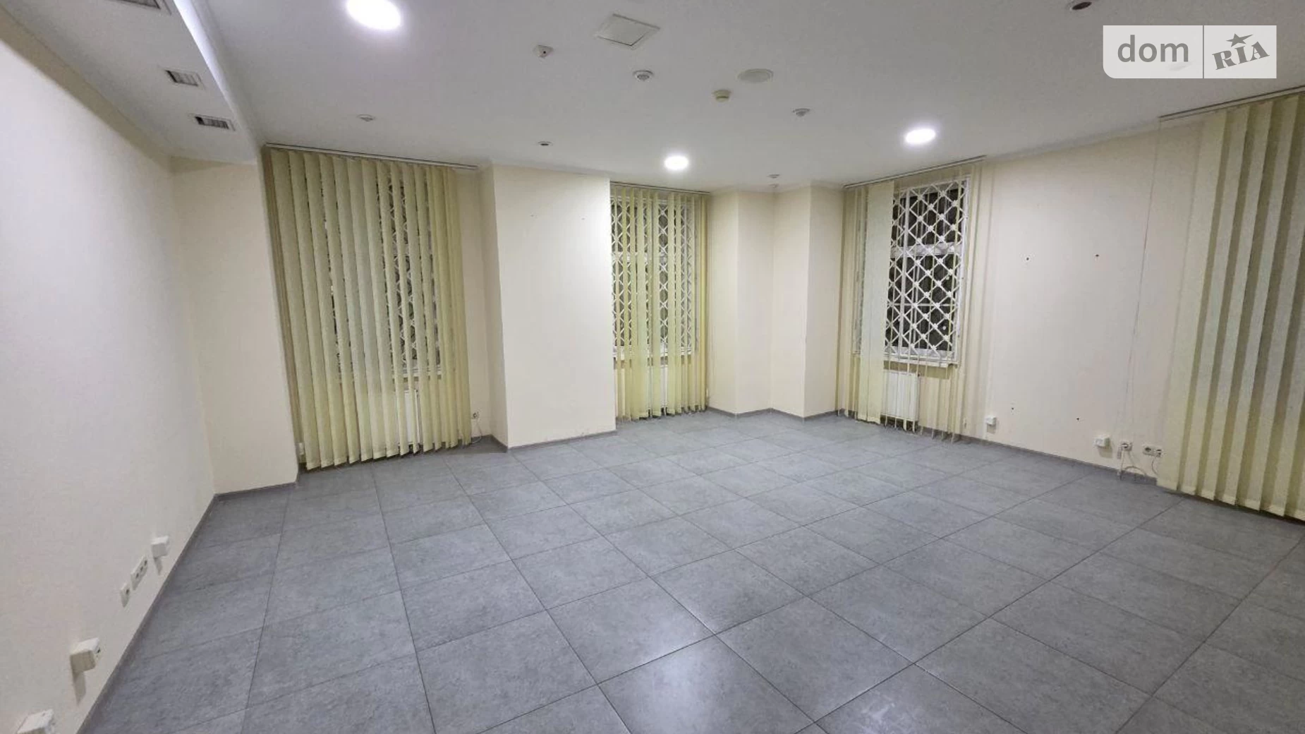 Здається в оренду офіс 200 кв. м в бізнес-центрі, цена: 3600 $ - фото 3