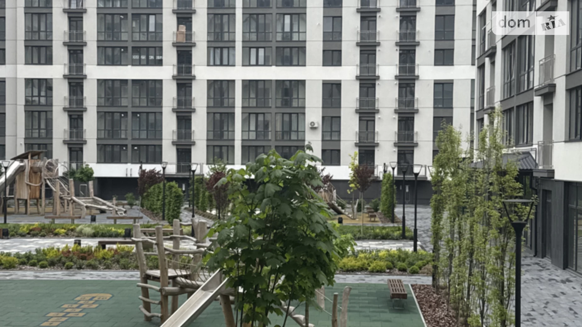 Продается 2-комнатная квартира 64 кв. м в Ивано-Франковске, ул. Виноградная, 175А - фото 4