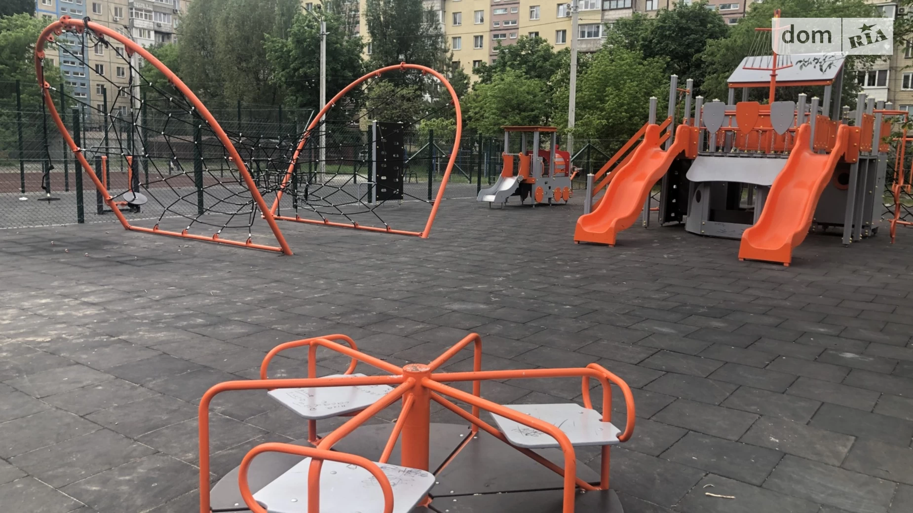 Продається 4-кімнатна квартира 79.1 кв. м у Дніпрі - фото 2