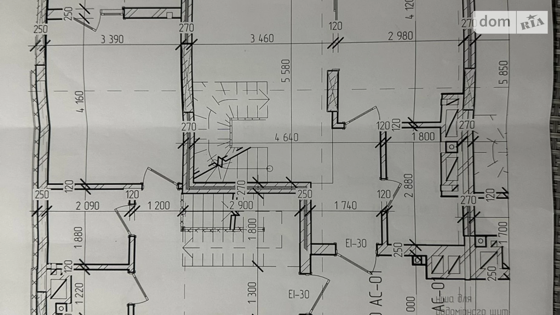 Продается 7-комнатная квартира 207 кв. м в Черновцах, ул. Каневская, 23А - фото 4