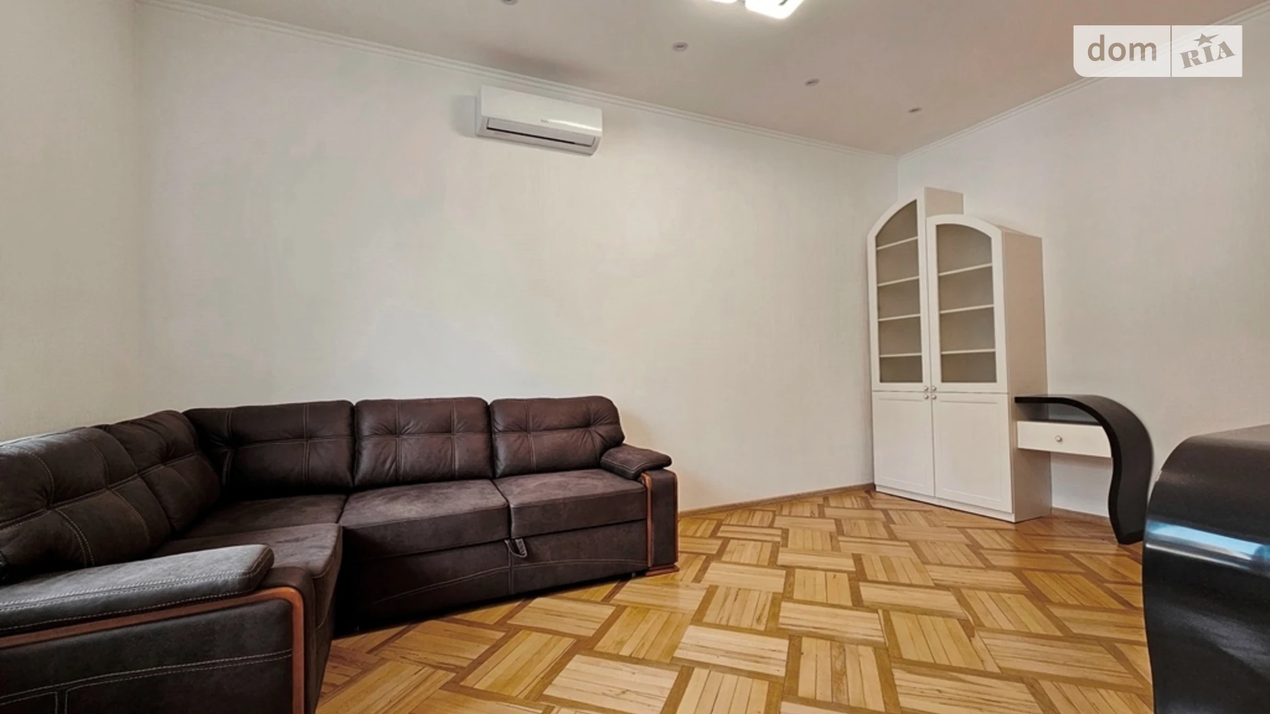 Продається 3-кімнатна квартира 70 кв. м у Києві, вул. Іоанна Павла II(Патріса Лумумби), 7 - фото 3