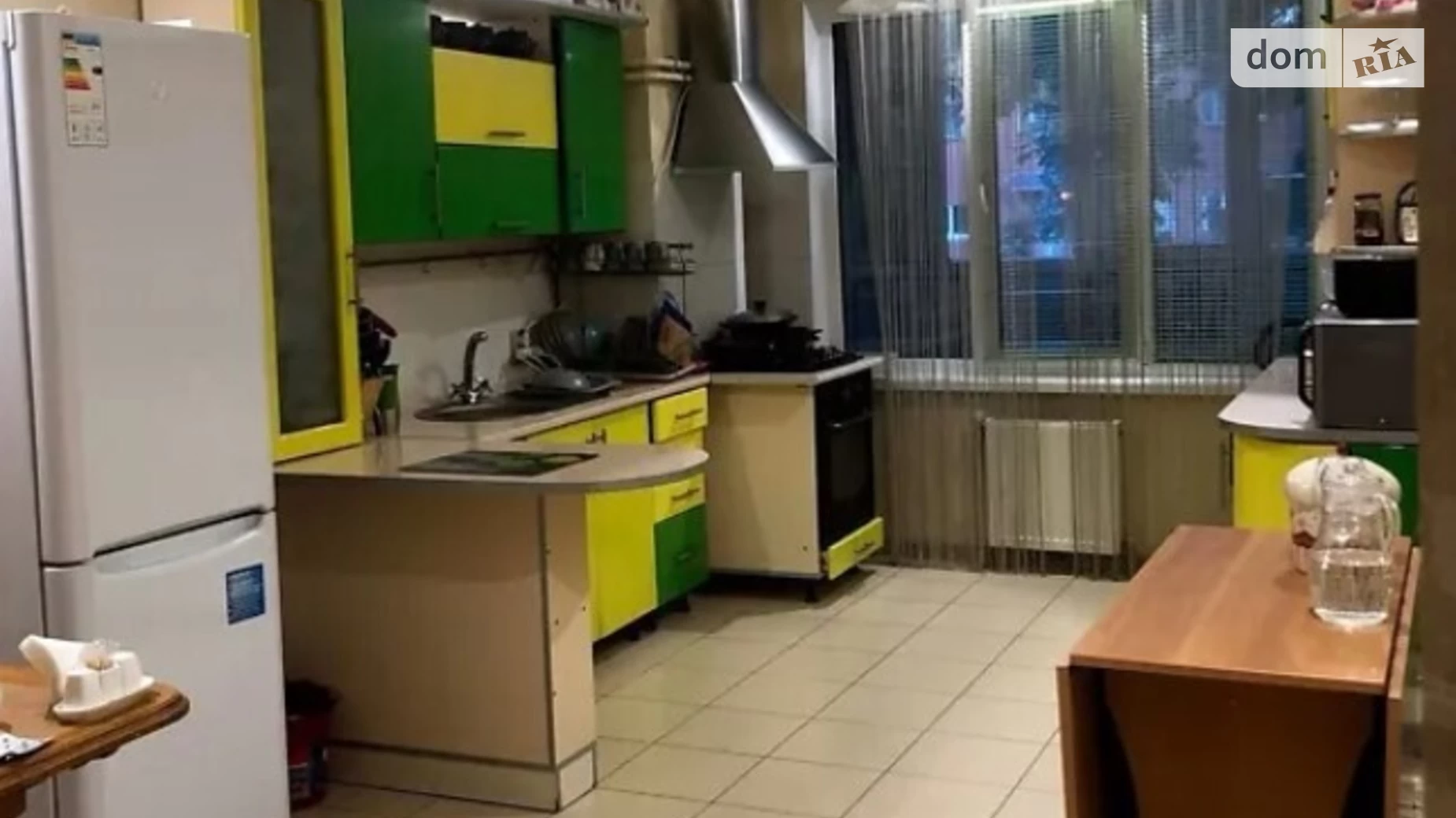 Продается 1-комнатная квартира 68 кв. м в Виннице, ул. 600-летия, 51А - фото 2