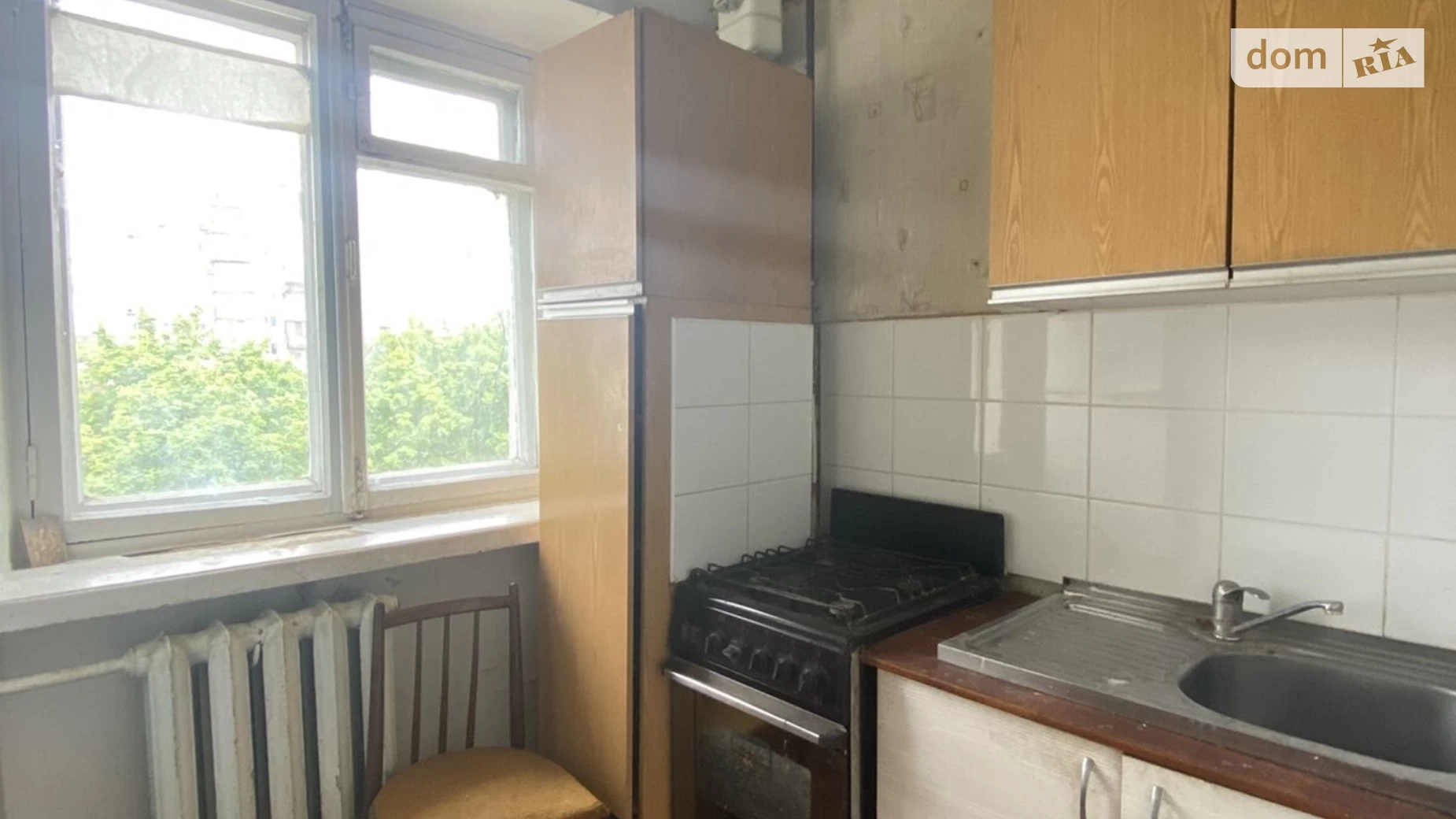 Продается 3-комнатная квартира 51.2 кв. м в Черноморске, ул. Парковая - фото 2