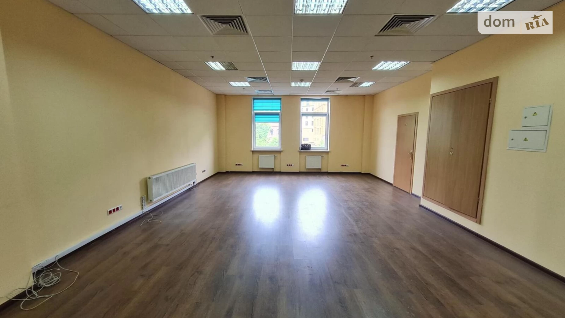 Сдается в аренду офис 174.2 кв. м в бизнес-центре, цена: 78390 грн - фото 4