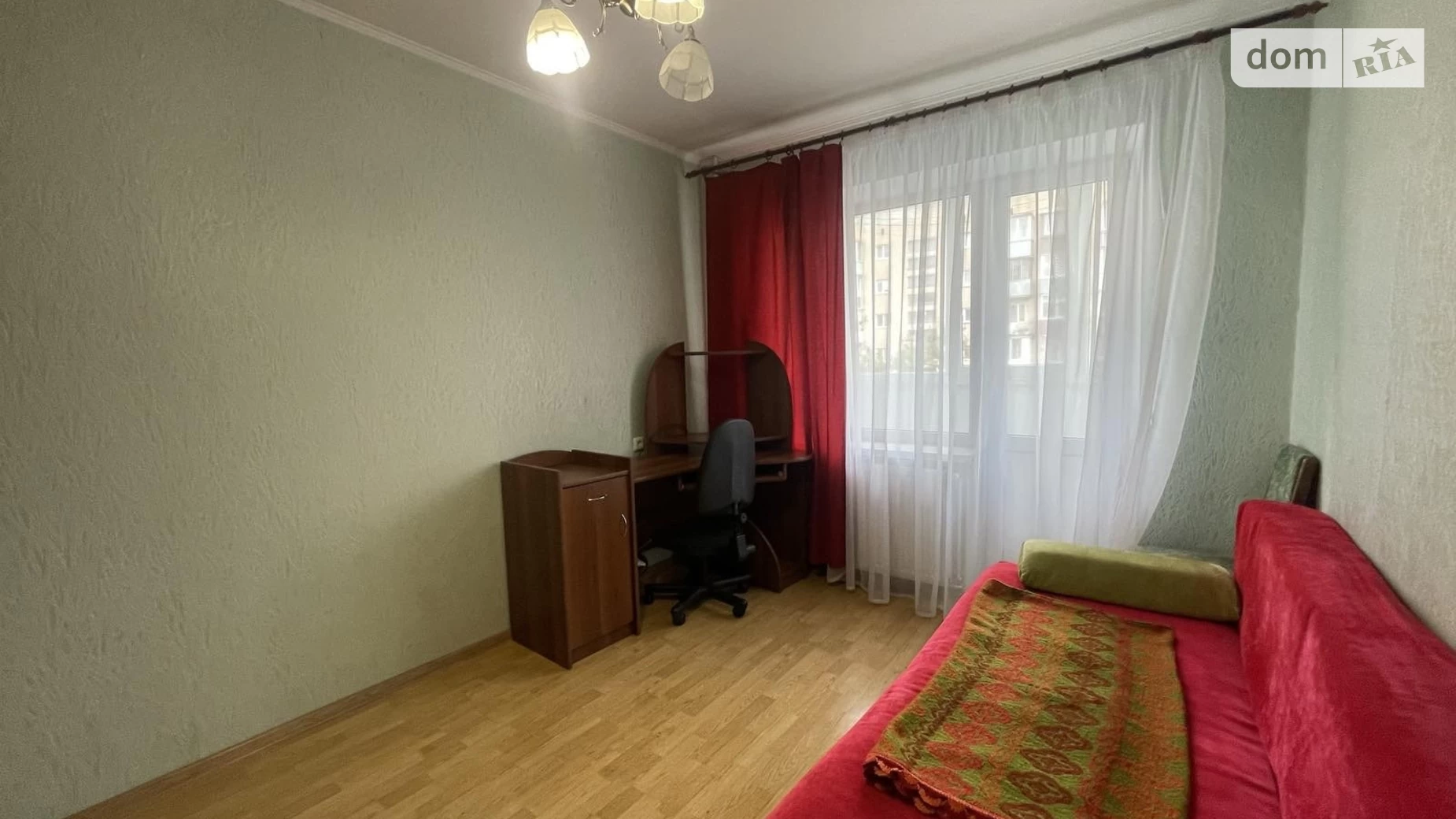 3-комнатная квартира 60 кв. м в, цена: 300 $ - фото 4