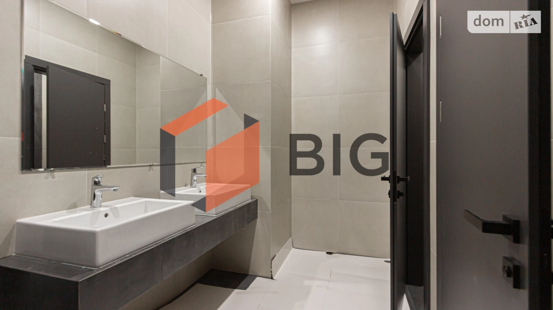 Сдается в аренду офис 190 кв. м в бизнес-центре, цена: 2280 $ - фото 4