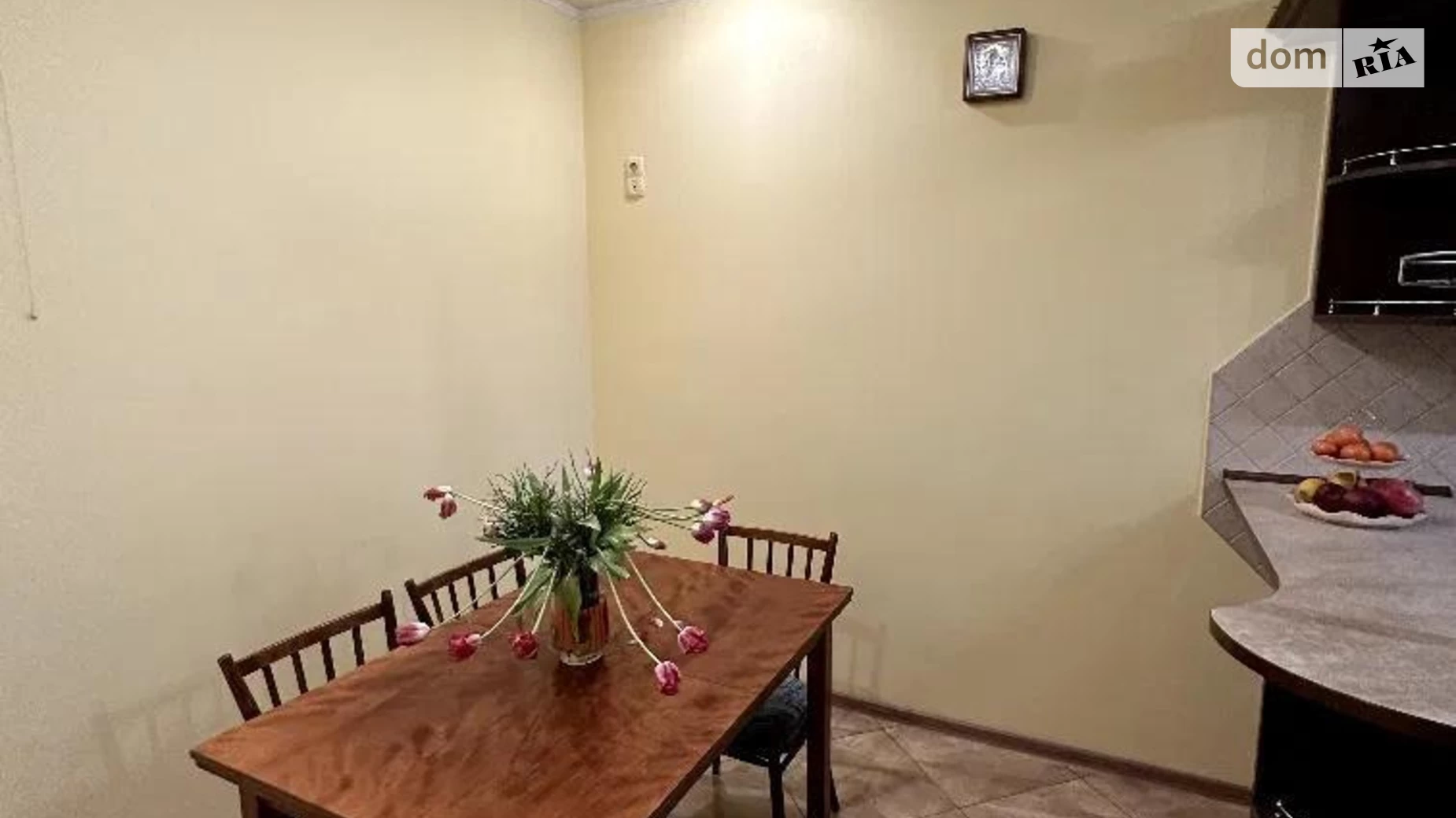 Продается 4-комнатная квартира 106 кв. м в Львове, ул. Михаила Драгана, 9 - фото 2