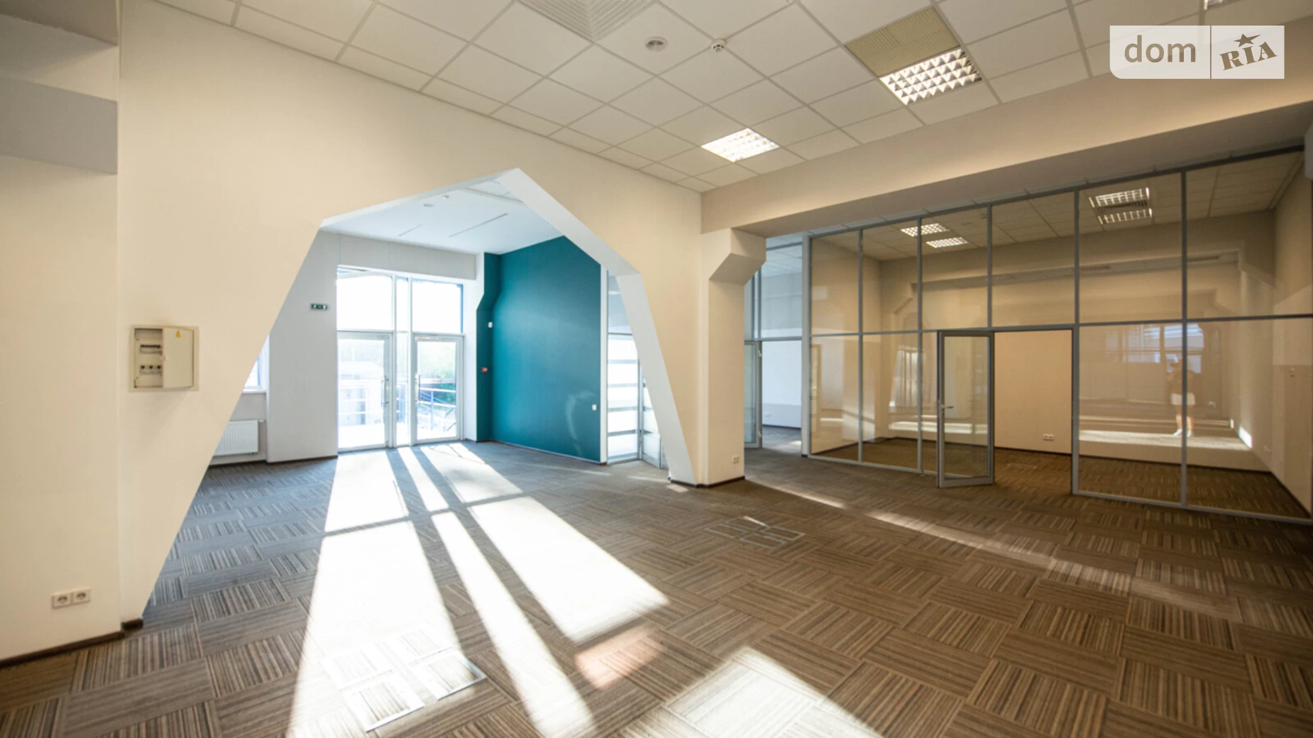 Сдается в аренду офис 535 кв. м в бизнес-центре, цена: 9501 $ - фото 3