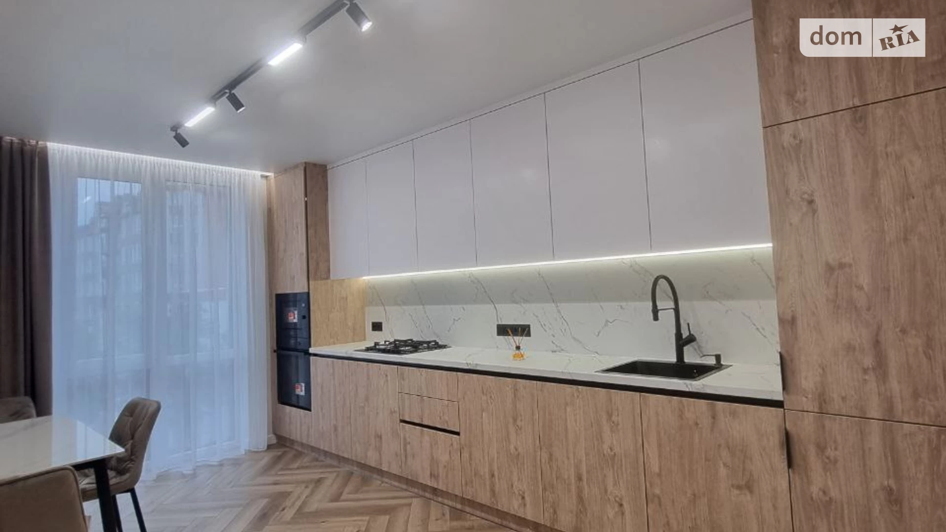 Продается 1-комнатная квартира 46.5 кв. м в Ивано-Франковске, ул. Бандеры Степана, 79 - фото 5