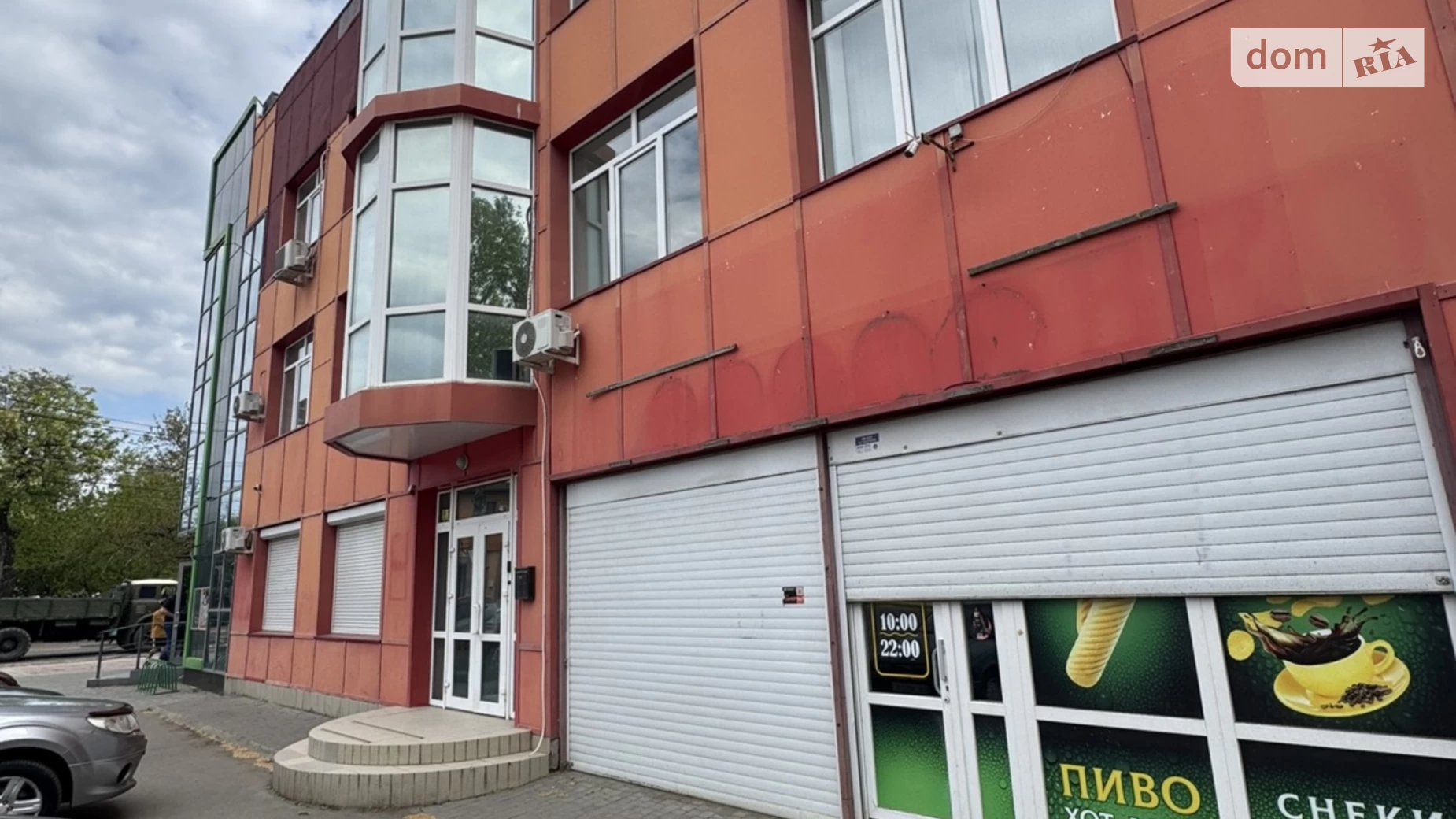 Сдается в аренду офис 244.6 кв. м в бизнес-центре, цена: 42000 грн - фото 2