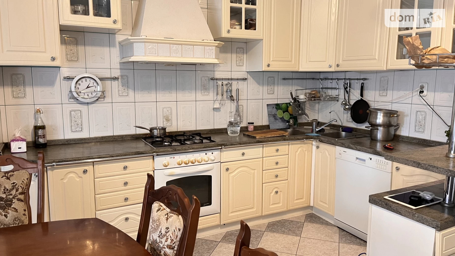 Продается дом на 2 этажа 154 кв. м с балконом, цена: 135000 $ - фото 2