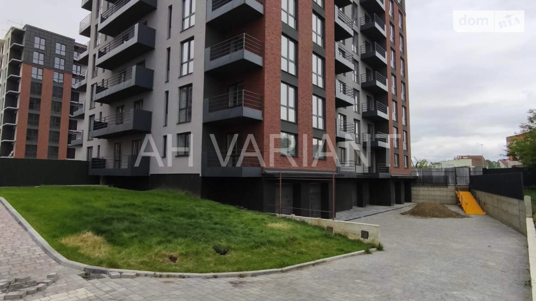 ул. Легоцкого Ужгород ЖК West Towers, цена: 18000 $ - фото 3
