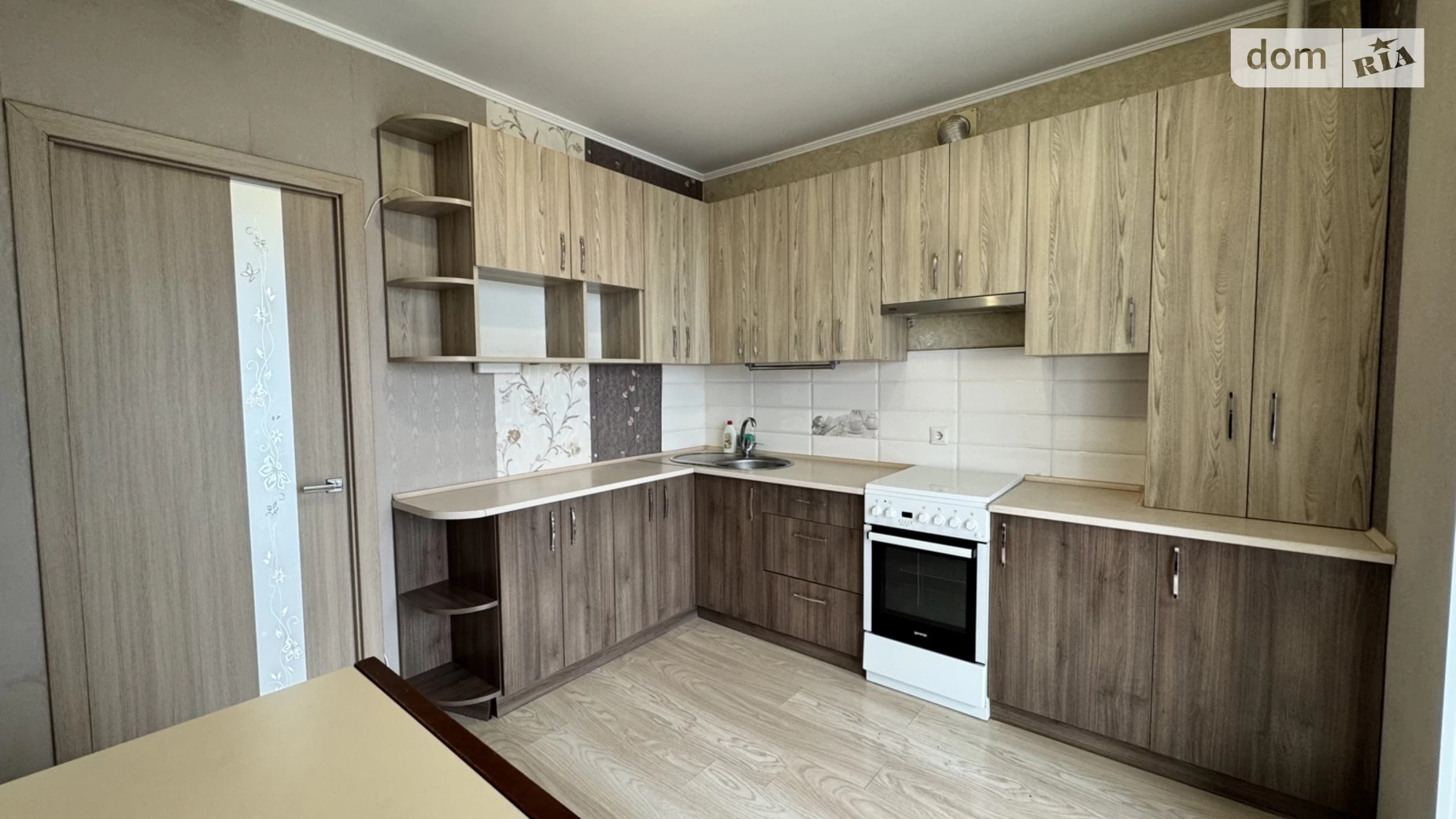 Продается 1-комнатная квартира 43 кв. м в Виннице, ул. Шимка Максима, 38Б - фото 2