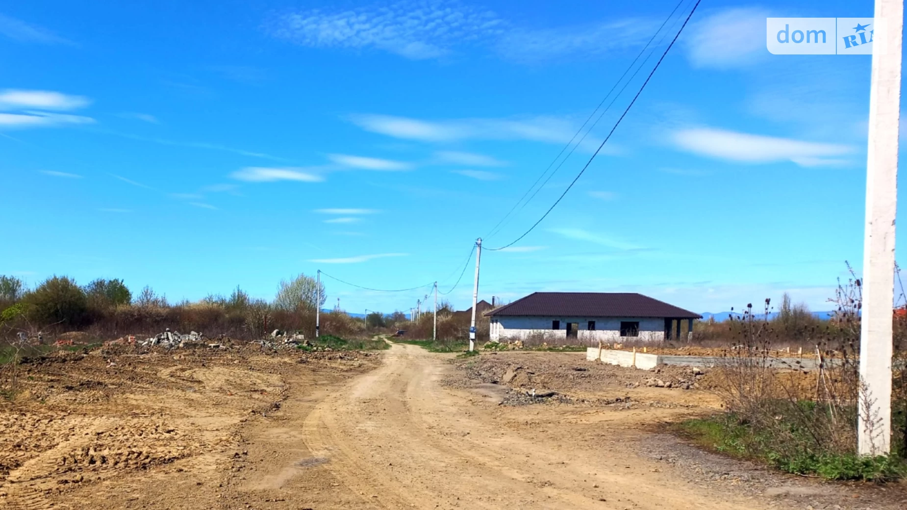 вул. Сомботгейська Садовий Ужгород, цена: 40000 $ - фото 2