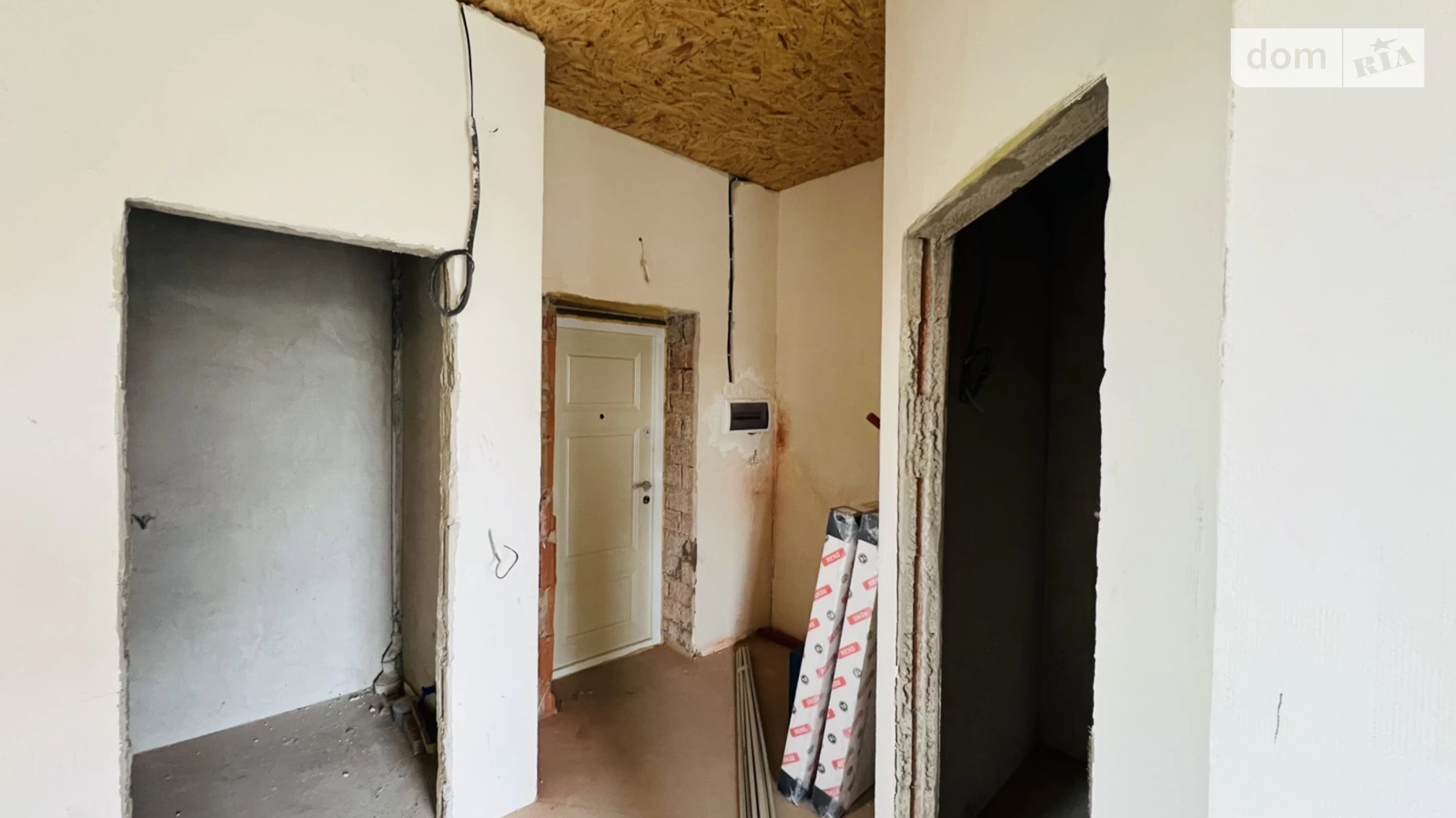 Продается 4-комнатная квартира 114.59 кв. м в Ужгороде, ул. Русская, 30 - фото 2