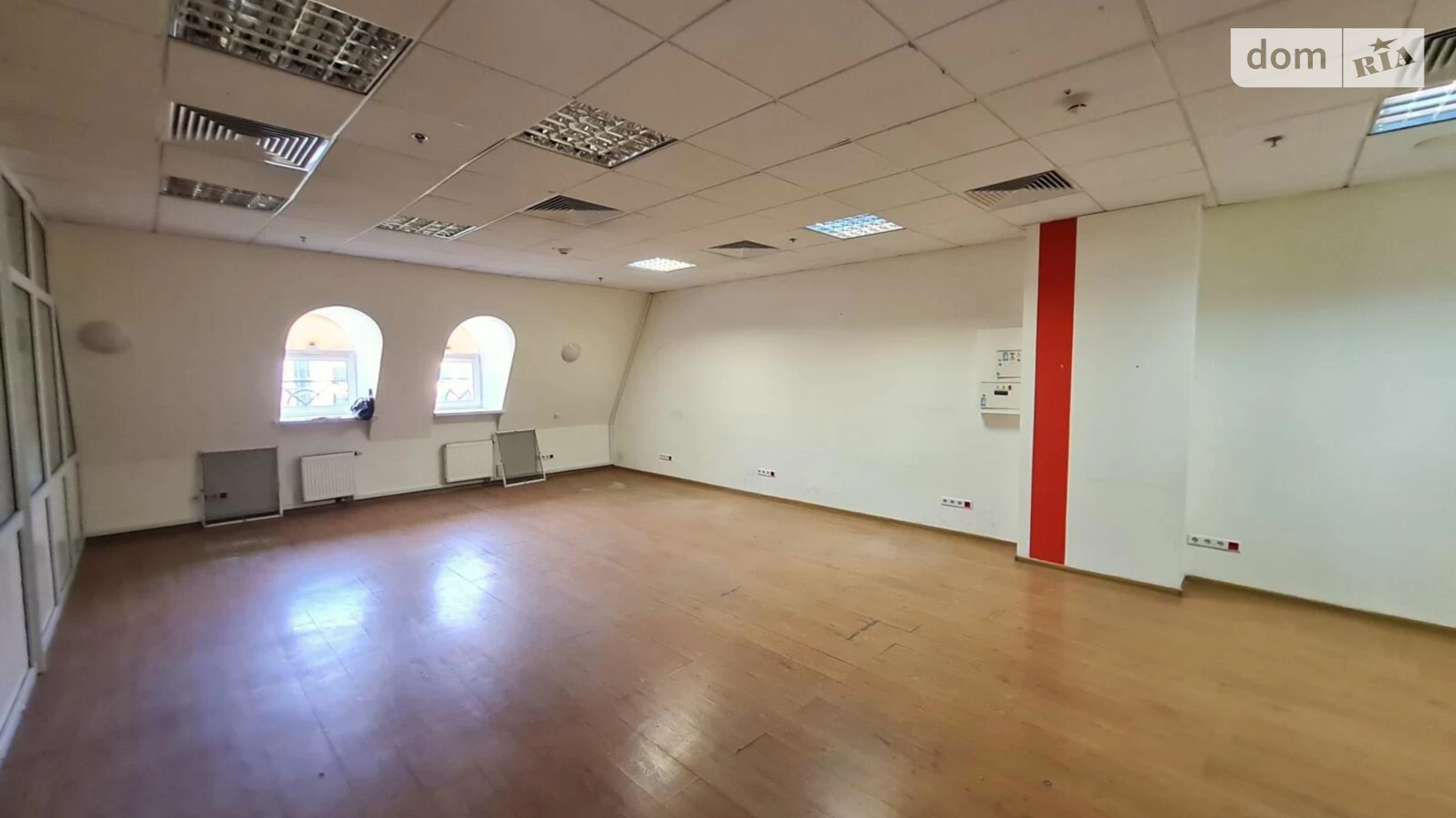 Сдается в аренду офис 1068 кв. м в бизнес-центре, цена: 480600 грн - фото 3