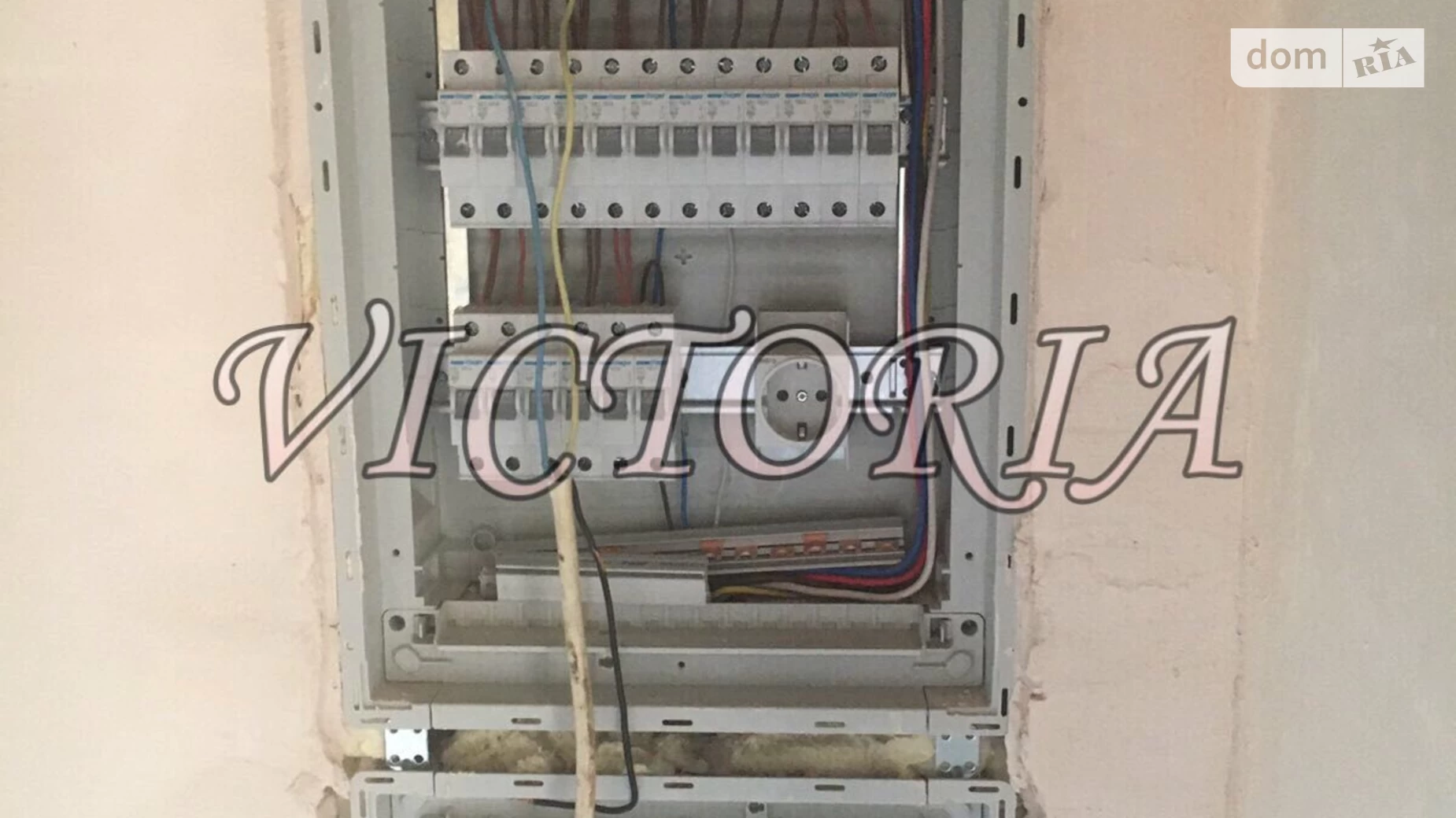 Продается дом на 2 этажа 136 кв. м с подвалом, цена: 110000 $ - фото 4