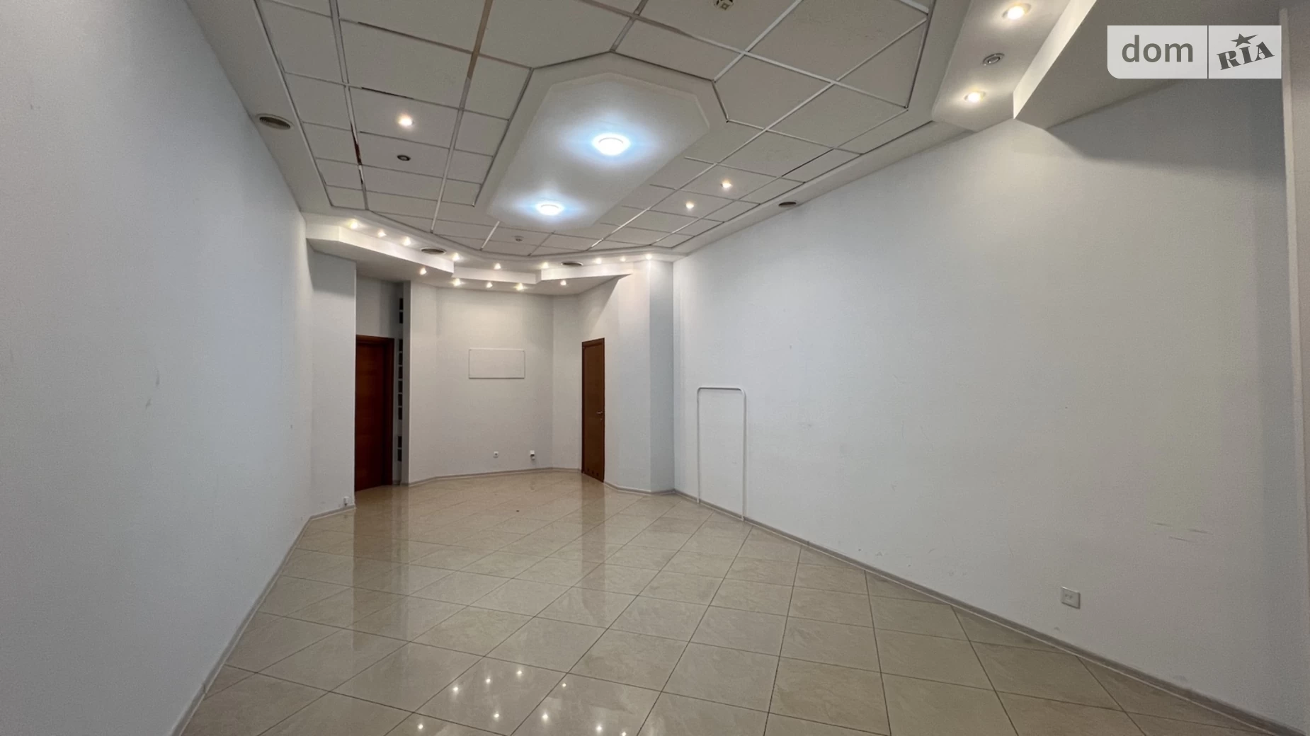 Продается офис 722 кв. м в бизнес-центре, цена: 1129000 $ - фото 4