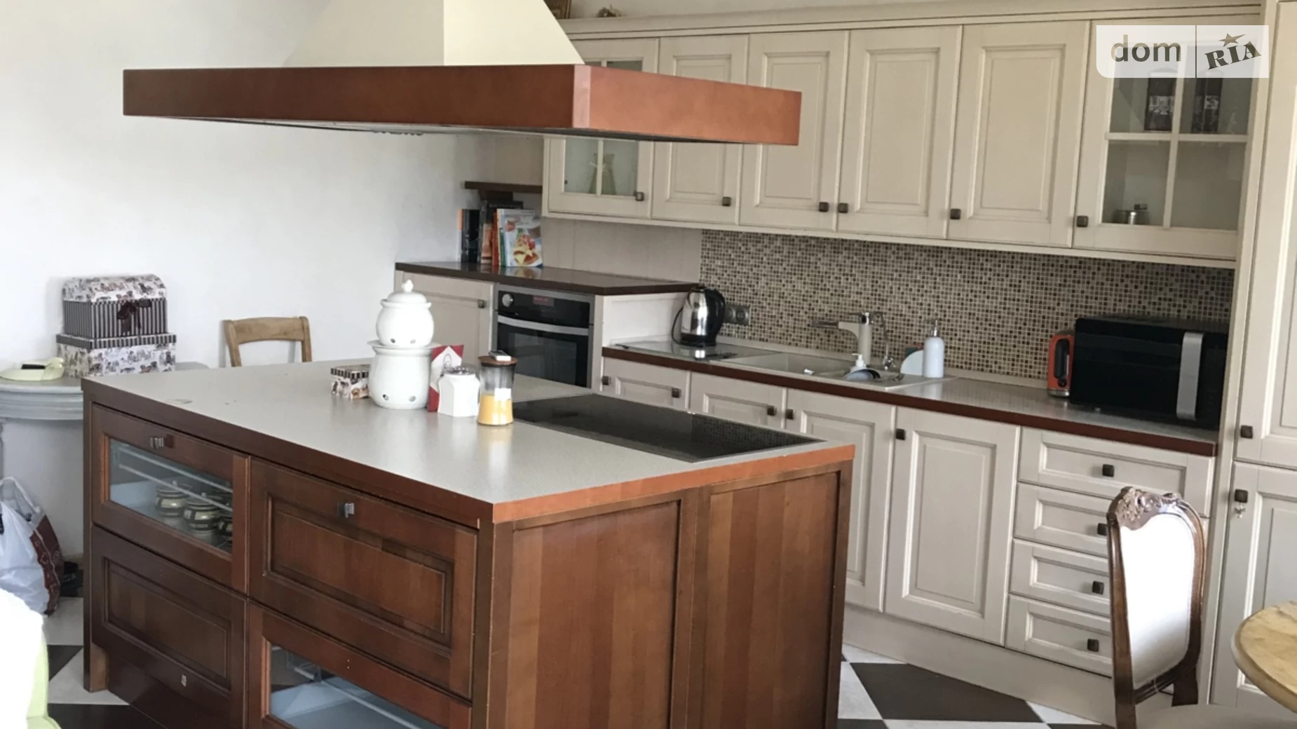 Продается 3-комнатная квартира 131 кв. м в Киеве, ул. Саксаганского, 121 - фото 2
