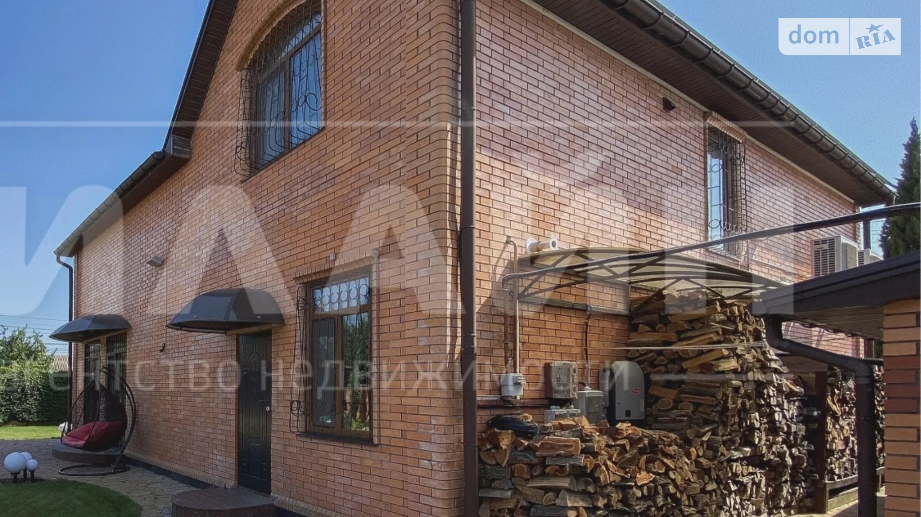 Продается дом на 2 этажа 235 кв. м с беседкой, цена: 289000 $ - фото 3