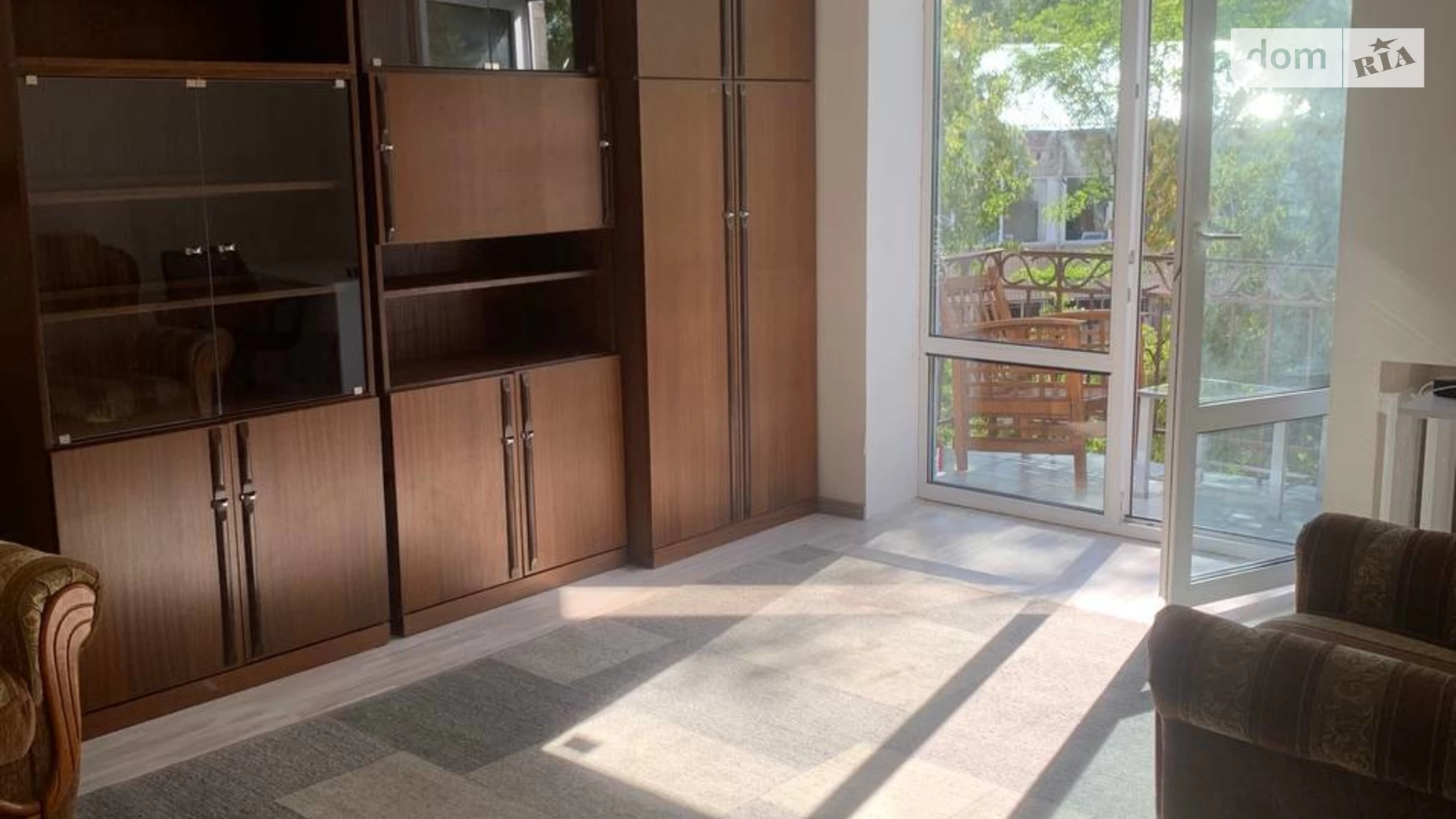 Продается 1-комнатная квартира 42 кв. м в Киеве, ул. Татарская, 2А - фото 2