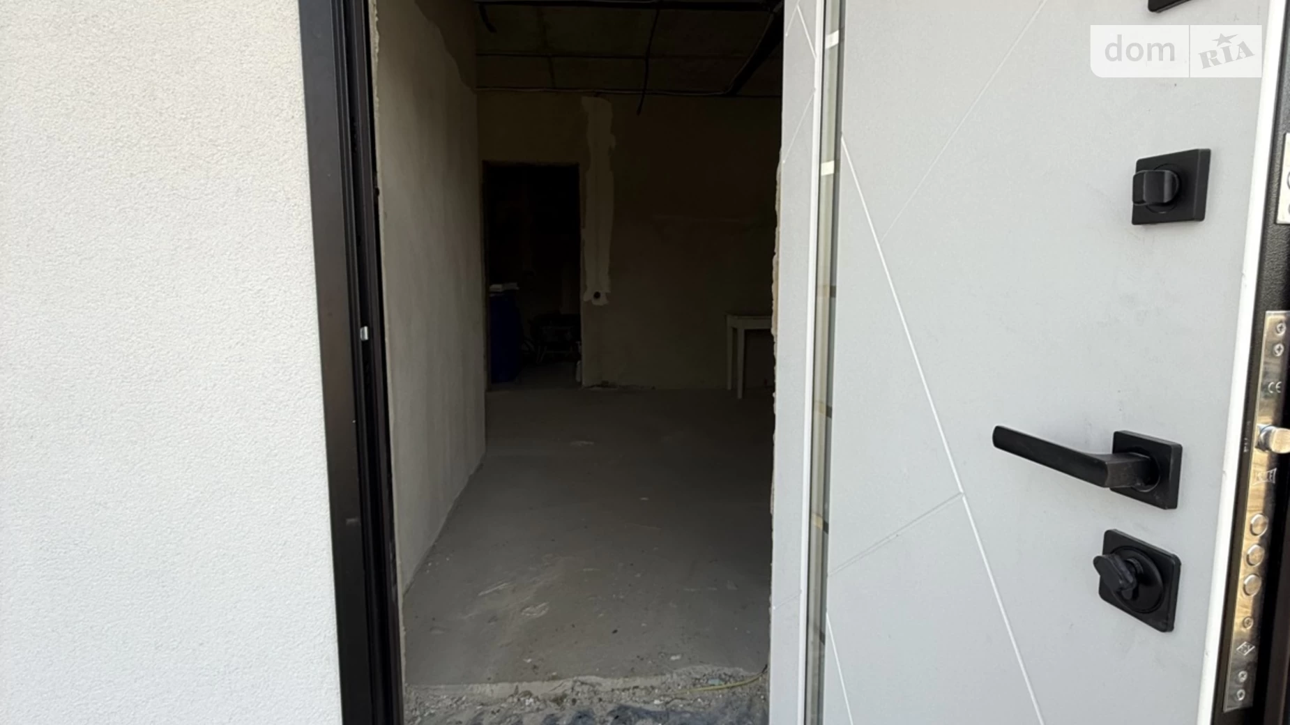 Продается дом на 2 этажа 175 кв. м с баней/сауной, цена: 135000 $ - фото 3