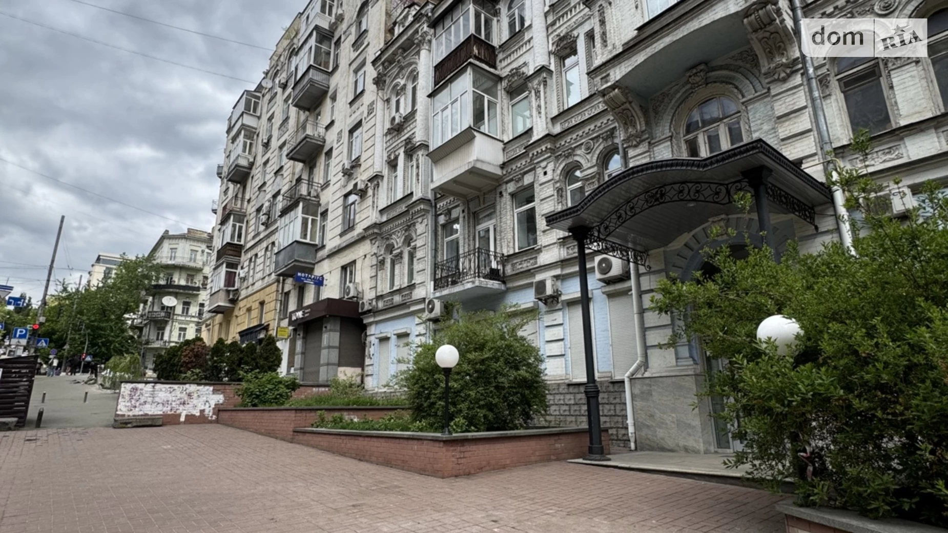 Сдается в аренду офис 220 кв. м в бизнес-центре, цена: 3520 $ - фото 3