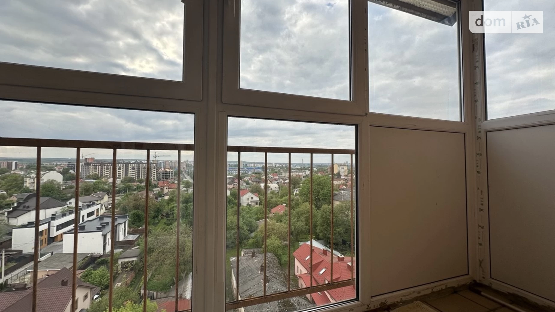 Продается 1-комнатная квартира 40 кв. м в Ивано-Франковске, ул. Вовчинецька, 68 - фото 2