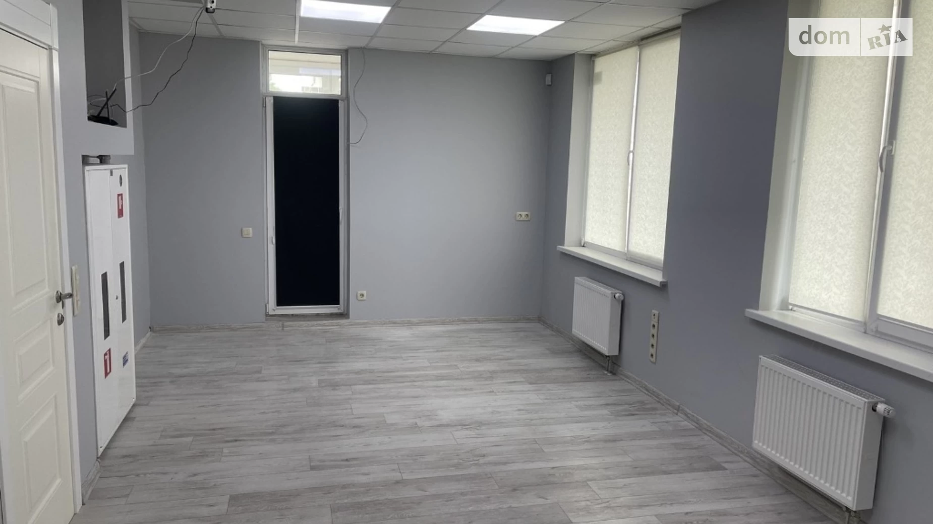Сдается в аренду офис 52 кв. м в бизнес-центре, цена: 15000 грн - фото 4