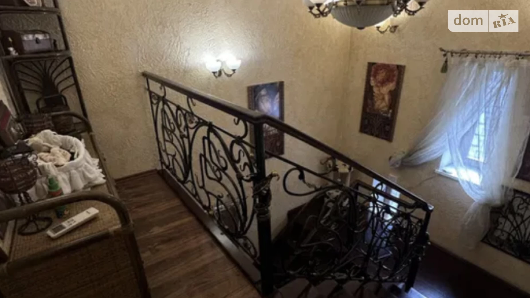 Продается дом на 2 этажа 250 кв. м с участком, цена: 600000 $ - фото 3