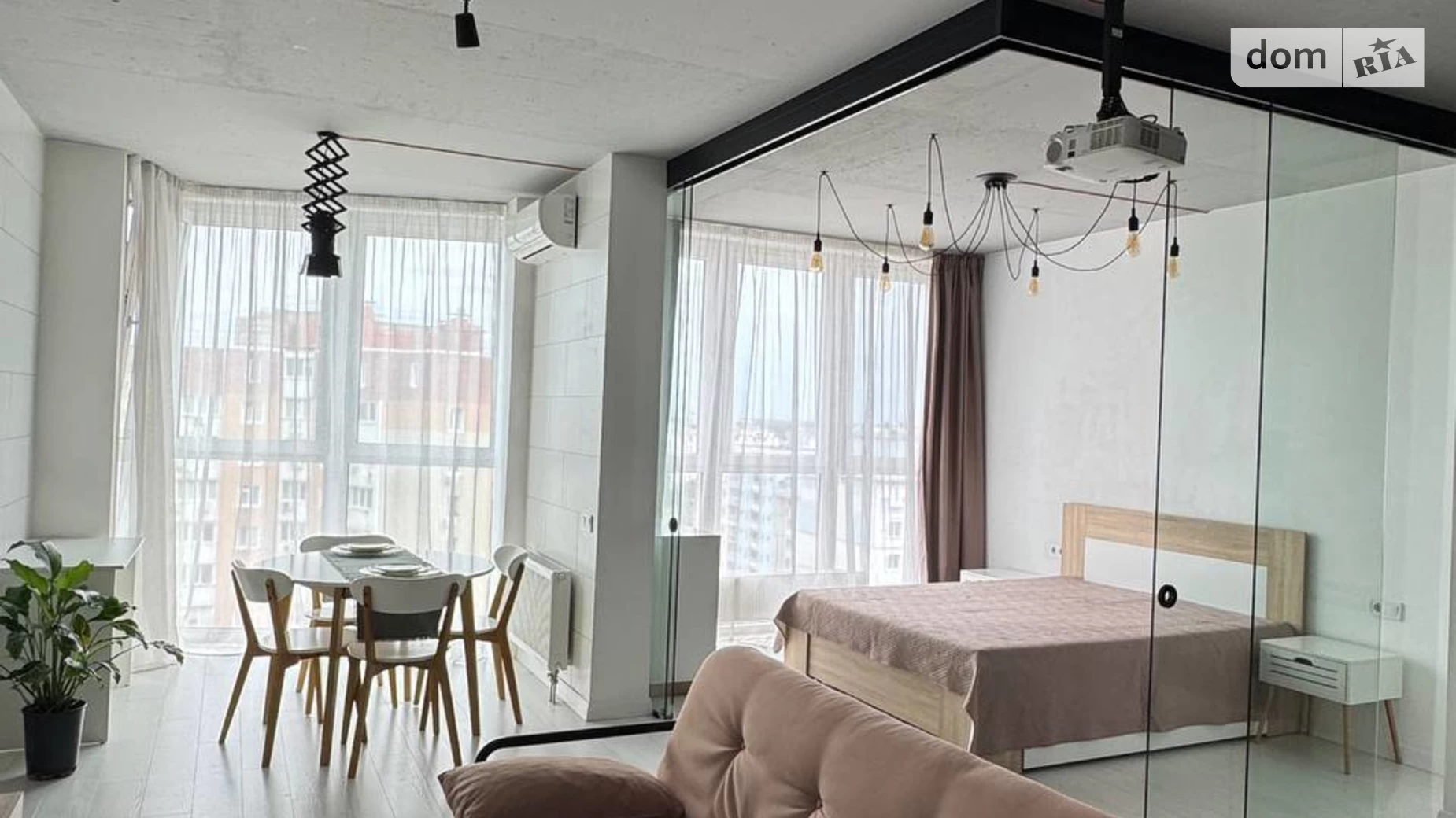 Продається 1-кімнатна квартира 52 кв. м у Києві, вул. Драгоманова, 2 - фото 2