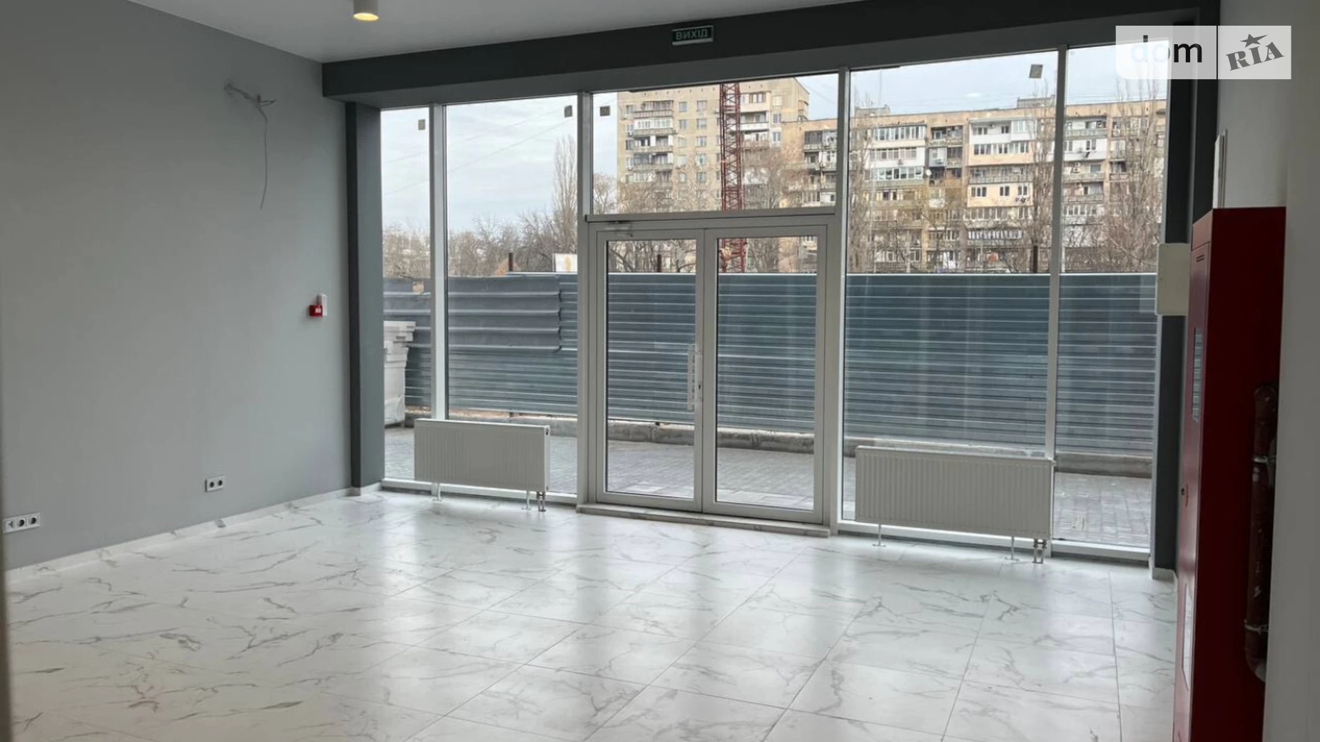 Продается помещения свободного назначения 51 кв. м в 25-этажном здании, цена: 90000 $ - фото 4